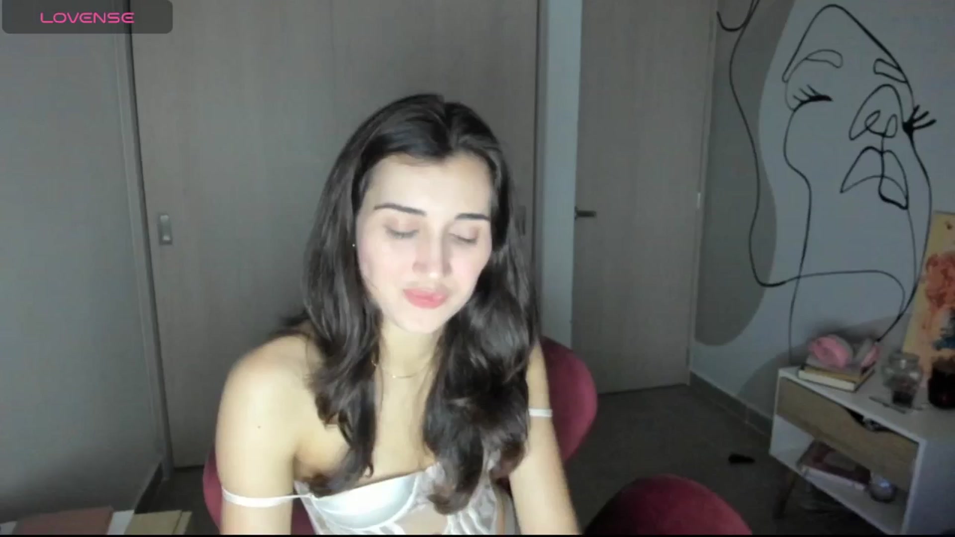Gallery image thumbnail from Angelnaaughty's myfreecams stream on, 03/17/2025, 23:51 image 15 of 20