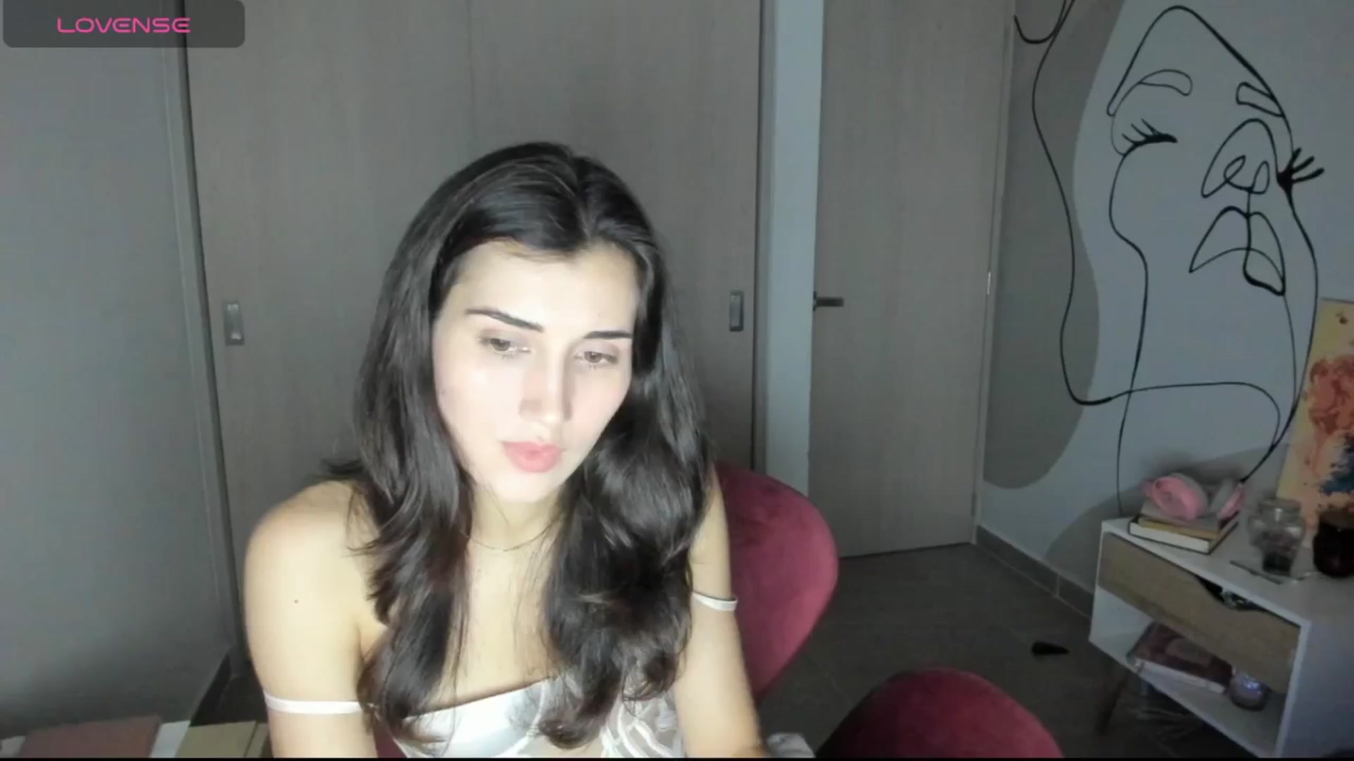 Gallery image thumbnail from Angelnaaughty's myfreecams stream on, 03/17/2025, 23:51 image 12 of 20