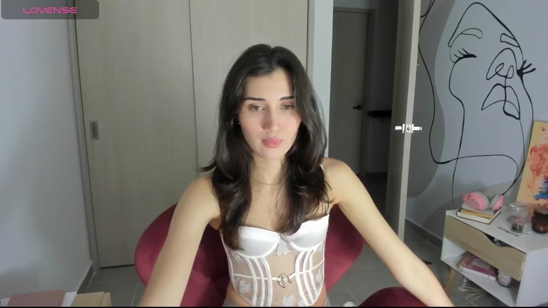 Gallery image thumbnail from Angelnaaughty's myfreecams stream on, 03/17/2025, 23:51 image 6 of 20
