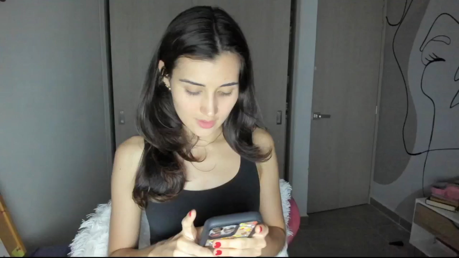 Gallery image thumbnail from Angelnaaughty's myfreecams stream on, 03/19/2025, 23:41 image 10 of 20