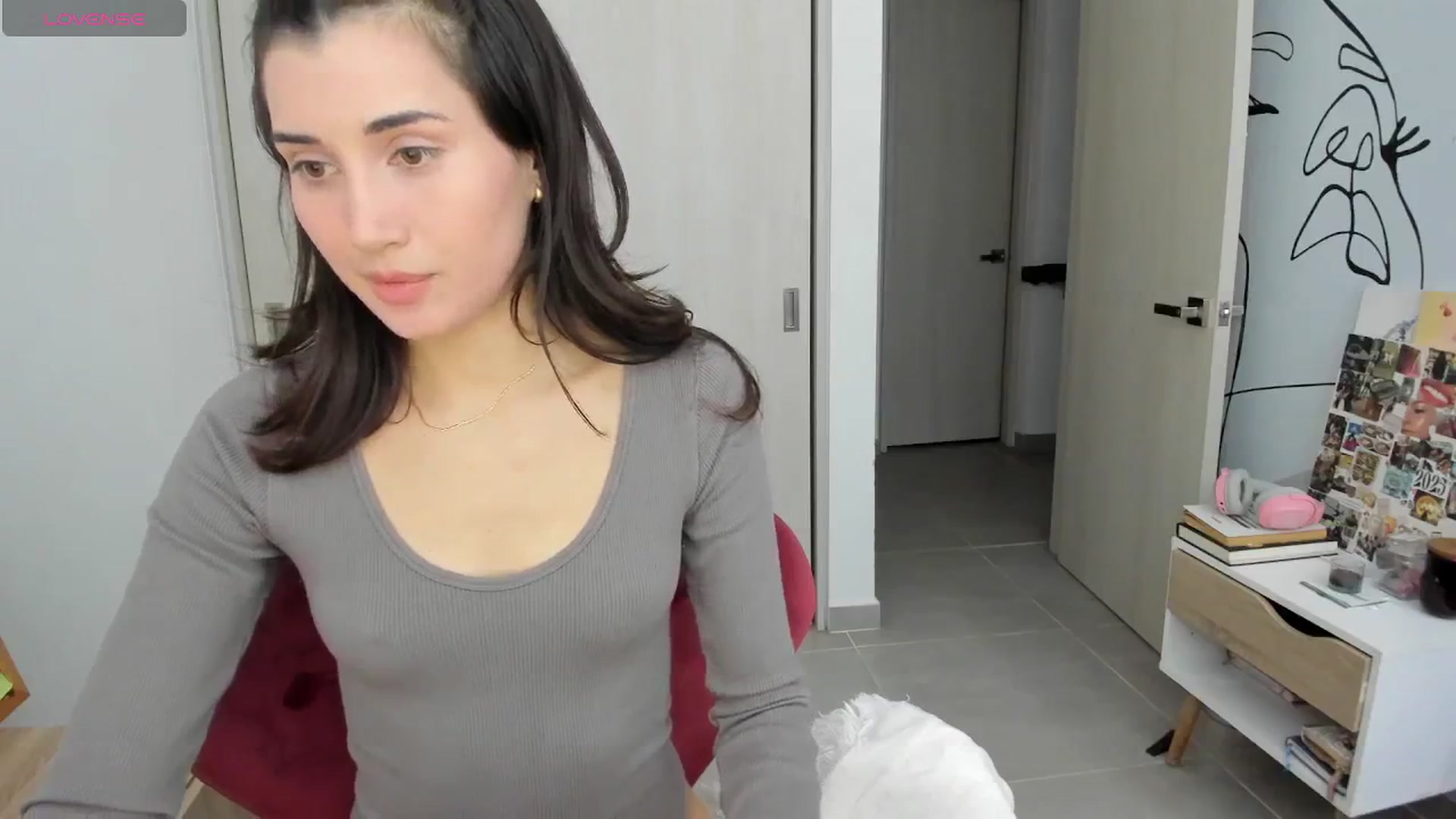 Gallery image thumbnail from Angelnaaughty's myfreecams stream on, 04/08/2025, 17:15 image 5 of 20