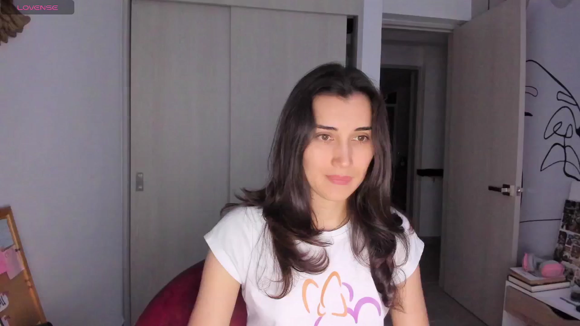 Gallery image thumbnail from Angelnaaughty's myfreecams stream on, 04/09/2025, 23:42 image 1 of 20