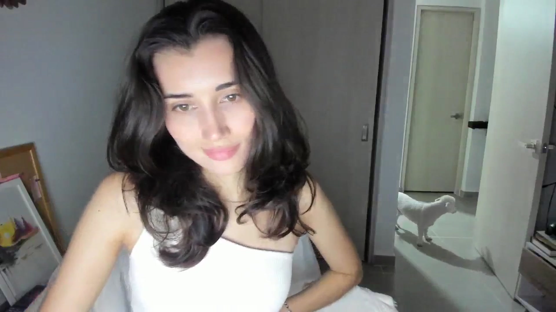Gallery image thumbnail from Angelnaaughty's myfreecams stream on, 05/06/2025, 24:36 image 4 of 20