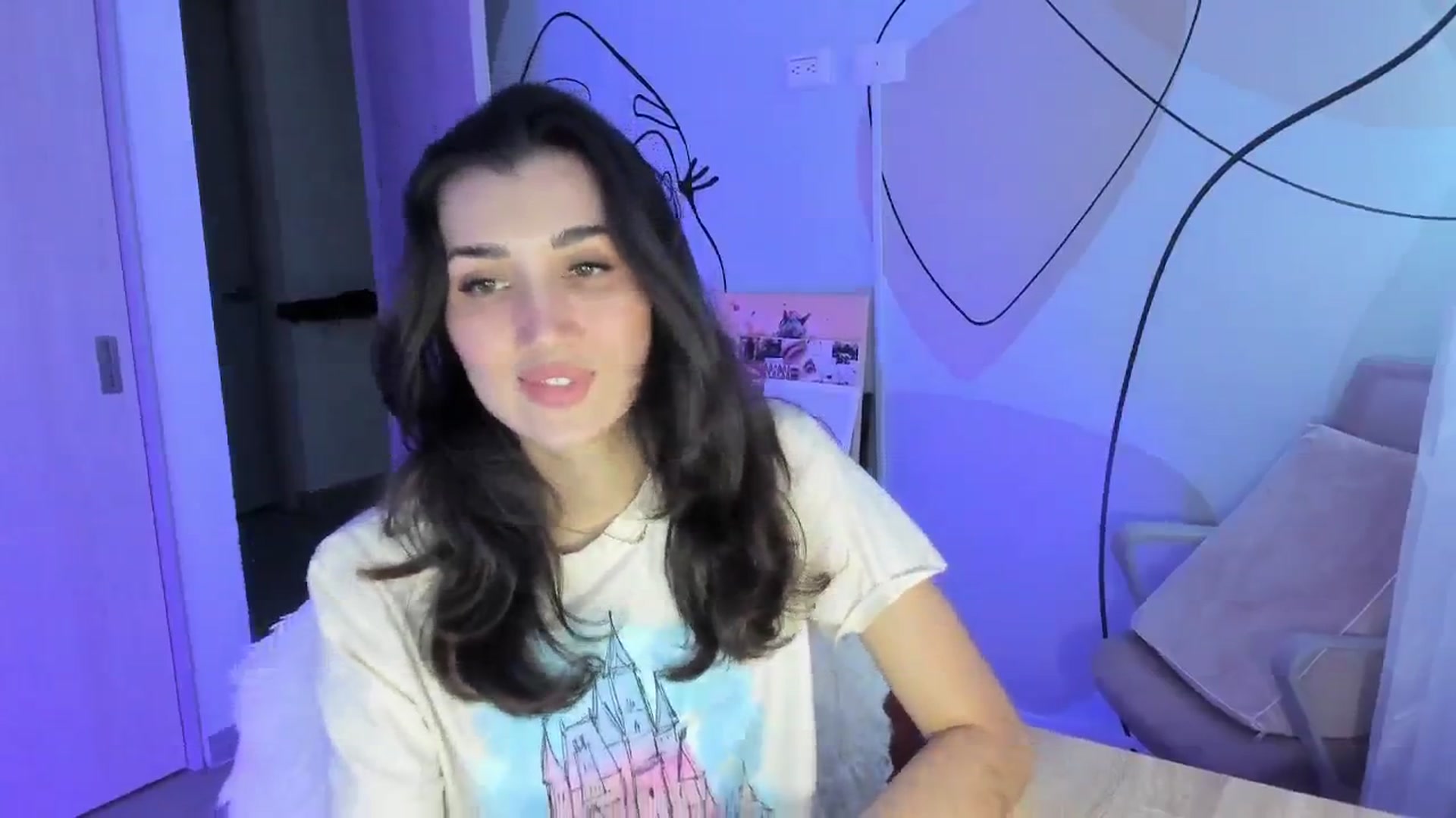 Gallery image thumbnail from Angelnaaughty's myfreecams stream on, 05/15/2025, 22:29 image 4 of 20