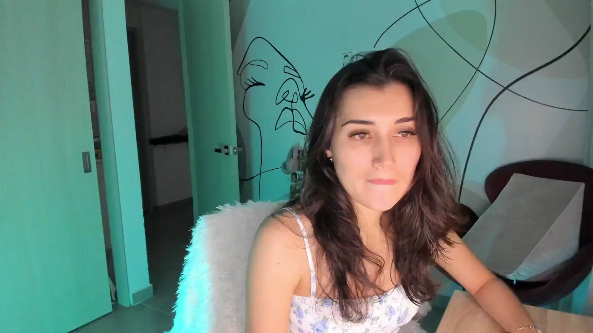 Gallery image thumbnail from Angelnaaughty's myfreecams stream on, 06/02/2025, 23:59 image 14 of 20