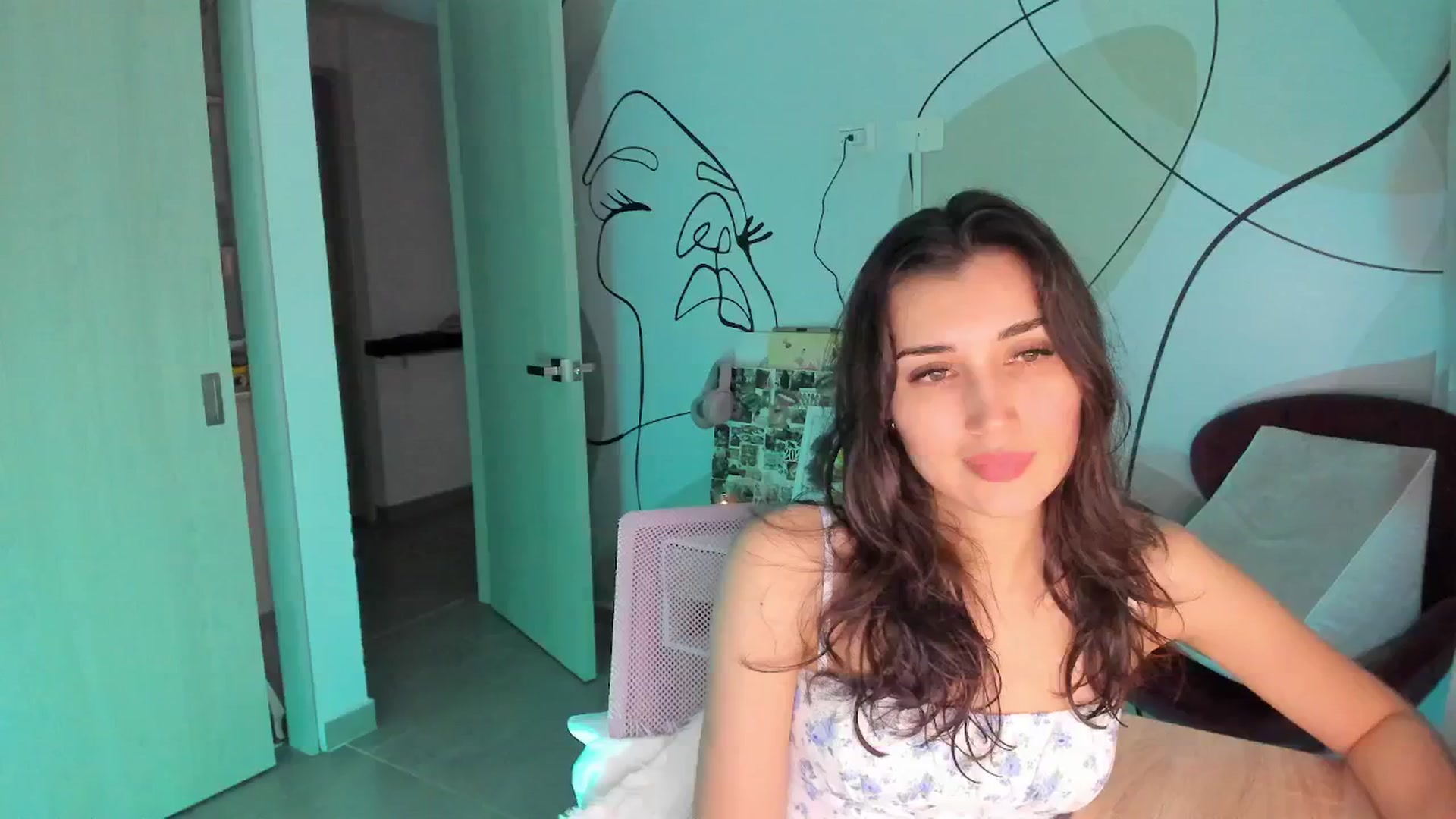 Gallery image thumbnail from Angelnaaughty's myfreecams stream on, 06/02/2025, 23:59 image 2 of 20