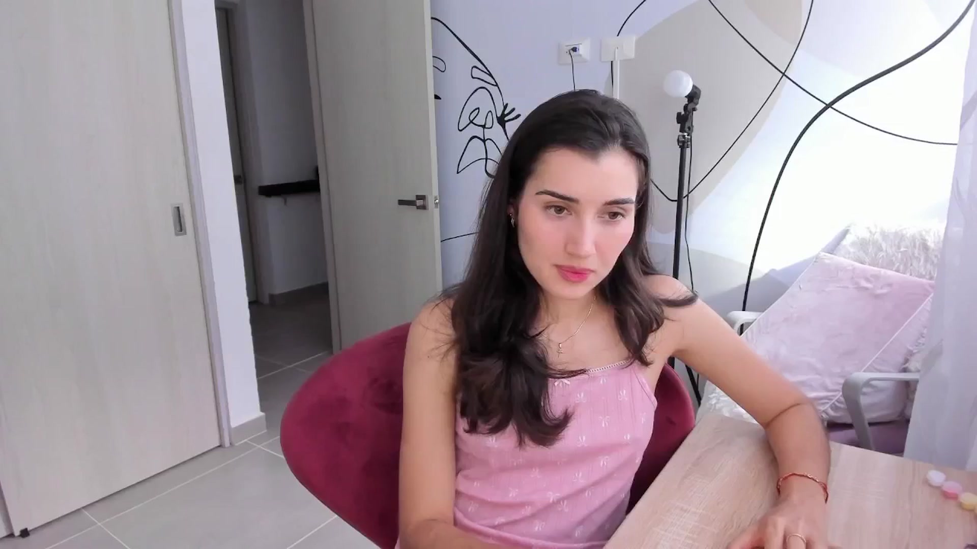 Gallery image thumbnail from Angelnaaughty's myfreecams stream on, 08/15/2025, 21:24 image 17 of 20