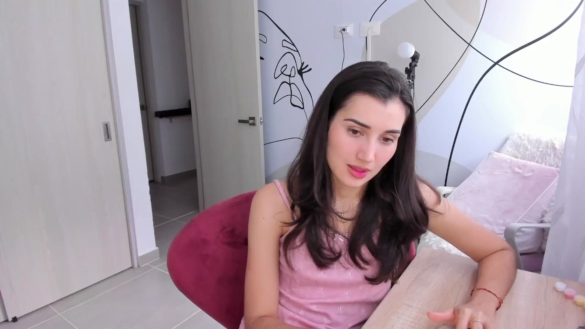 Gallery image thumbnail from Angelnaaughty's myfreecams stream on, 08/15/2025, 21:24 image 14 of 20