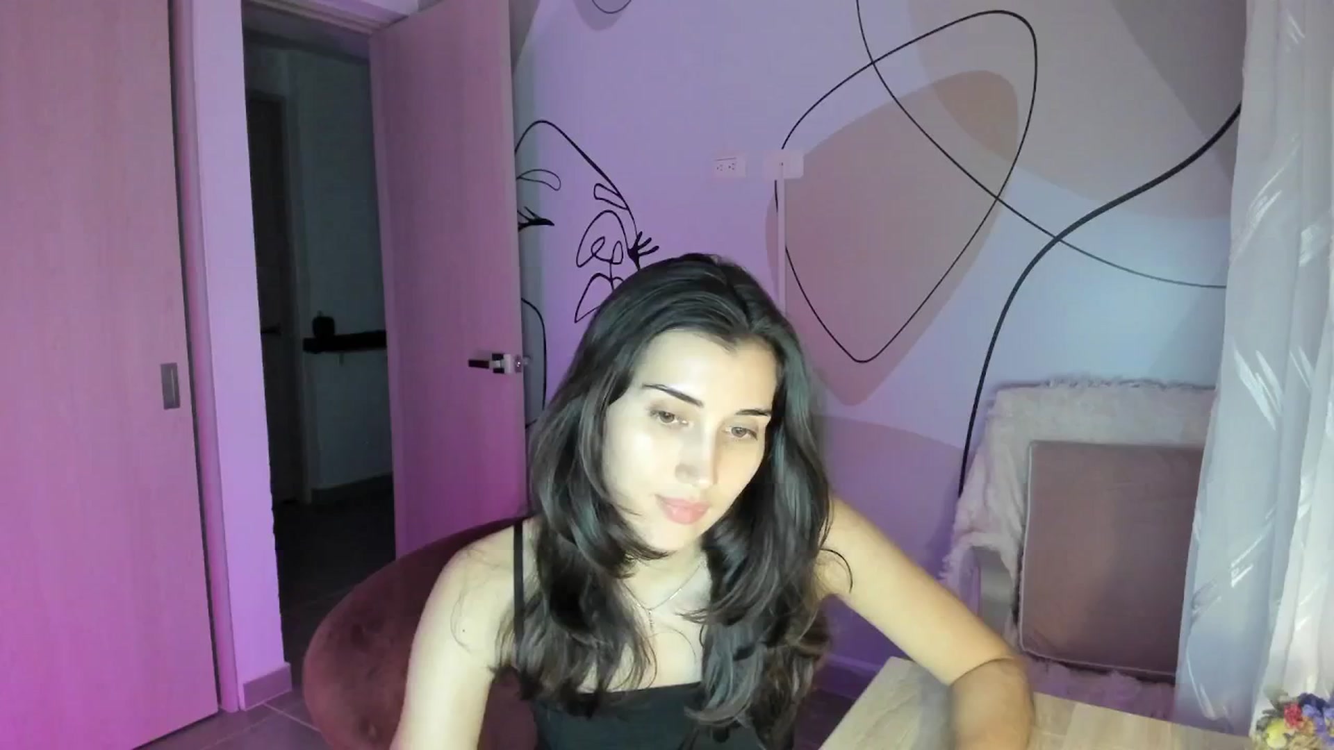 Gallery image thumbnail from Angelnaaughty's myfreecams stream on, 09/13/2025, 24:09 image 20 of 20