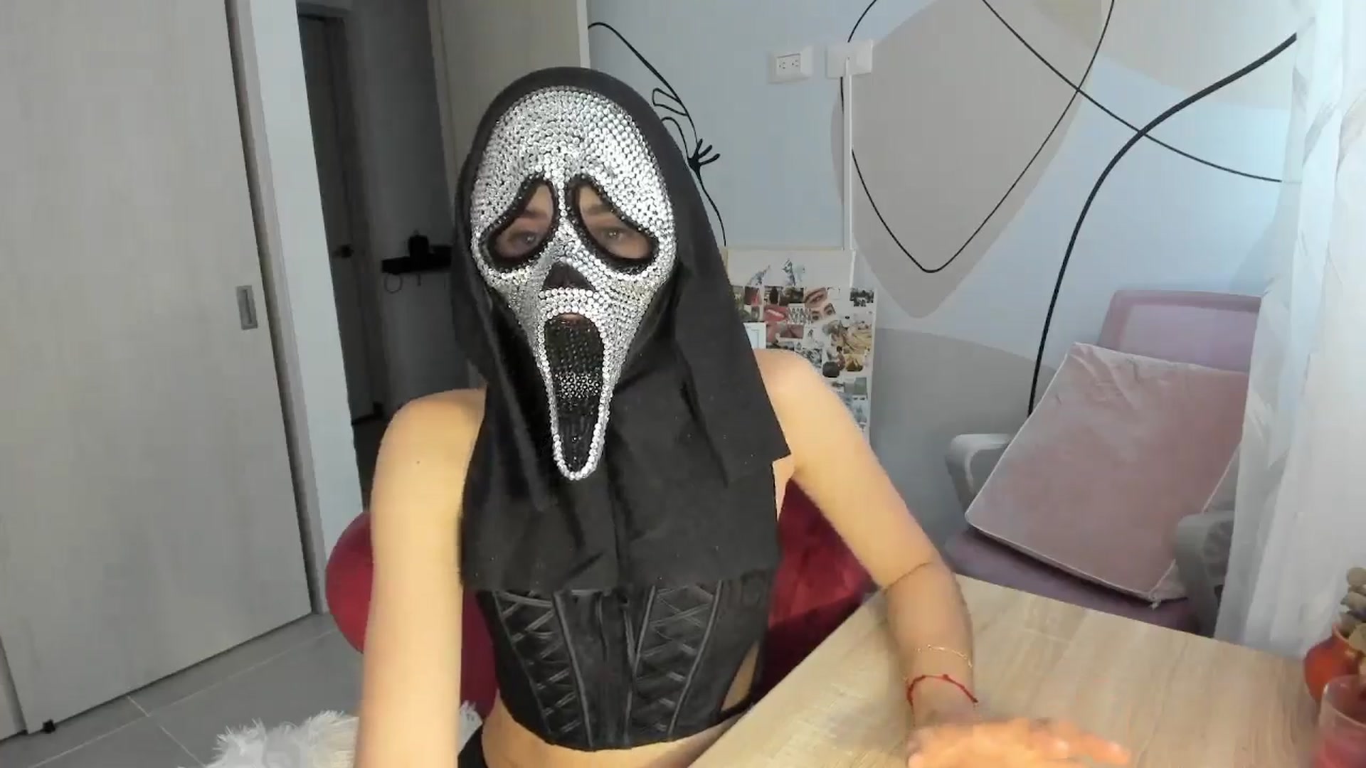Gallery image thumbnail from Angelnaaughty's myfreecams stream on, 10/23/2025, 22:10 image 10 of 20