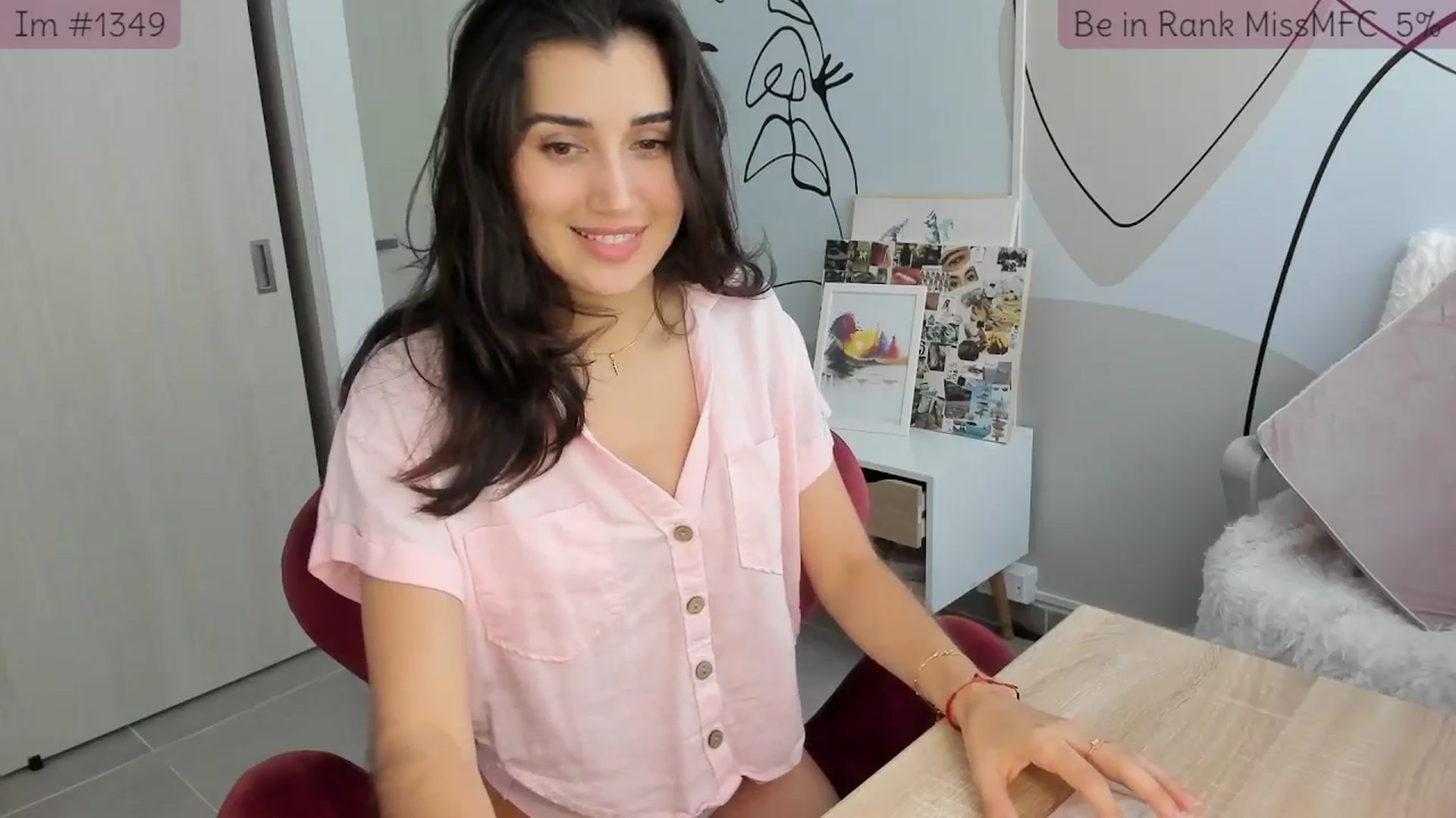 Gallery image thumbnail from Angelnaaughty's myfreecams stream on, 11/12/2025, 20:43 image 18 of 20