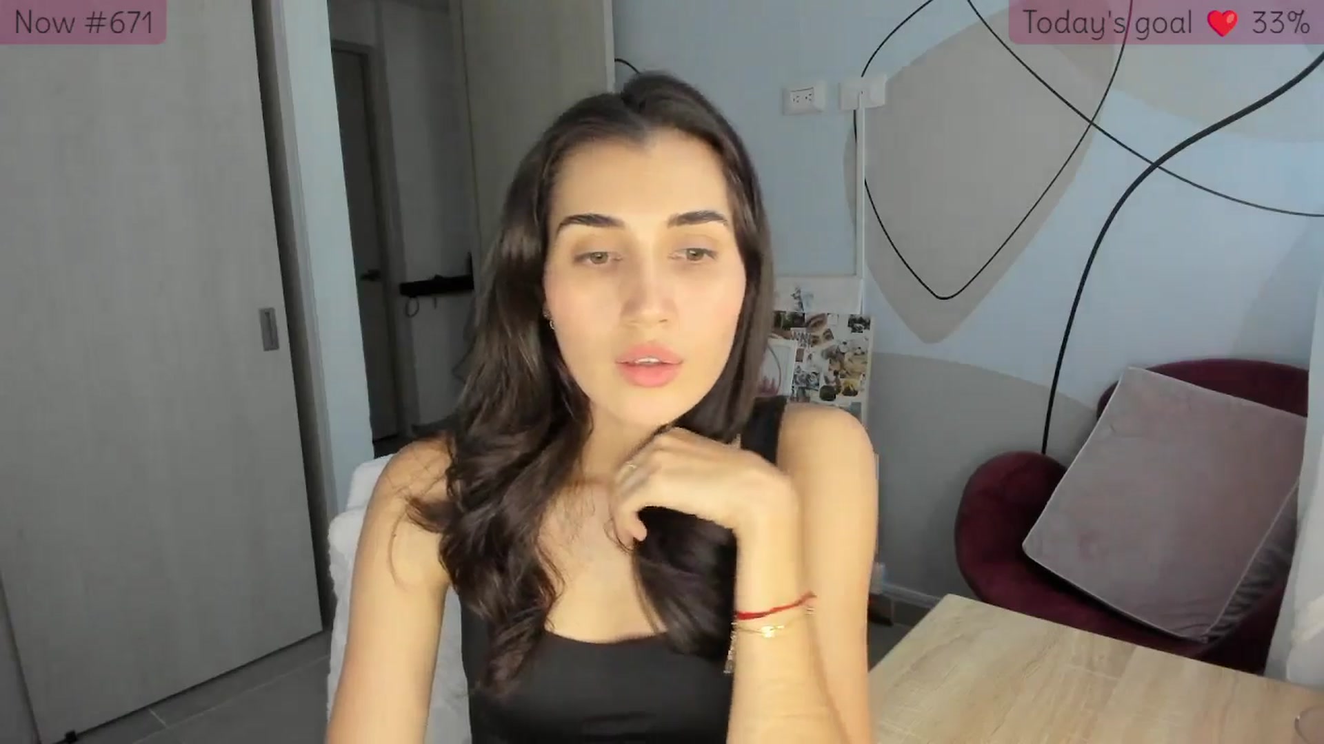 Gallery image thumbnail from Angelnaaughty's myfreecams stream on, 11/20/2025, 21:19 image 12 of 20