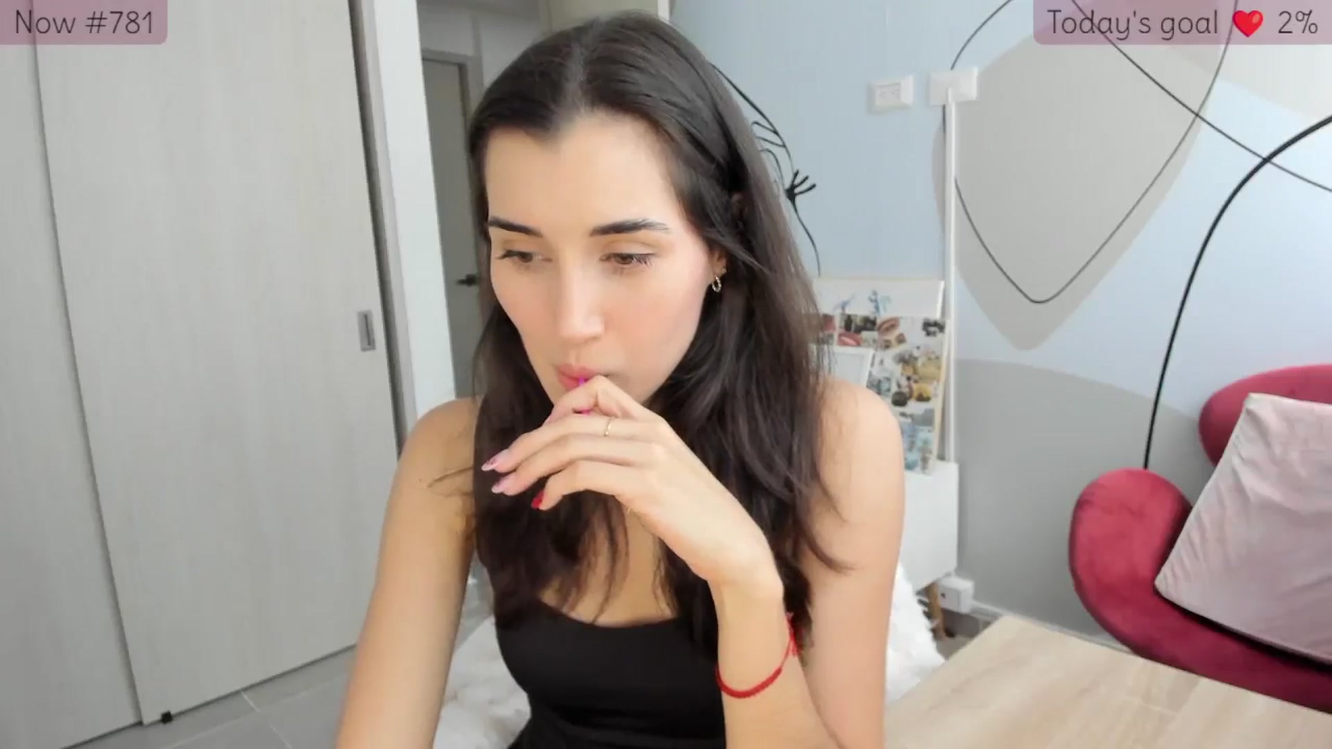 Gallery image thumbnail from Angelnaaughty's myfreecams stream on, 11/30/2025, 03:21 image 4 of 20