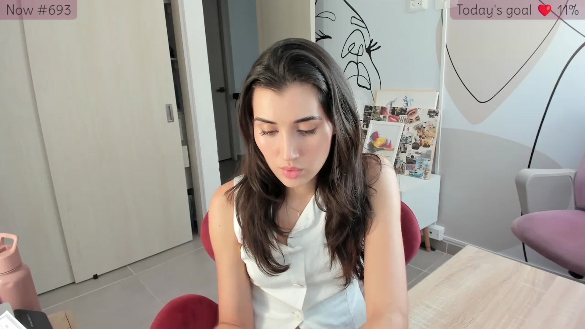 Gallery image thumbnail from Angelnaaughty's myfreecams stream on, 11/30/2025, 02:54 image 7 of 20