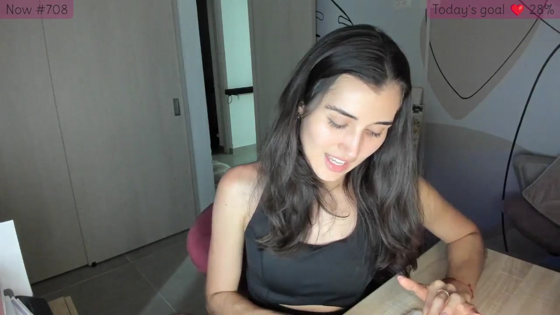 Gallery image thumbnail from Angelnaaughty's myfreecams stream on, 12/01/2025, 24:30 image 12 of 20