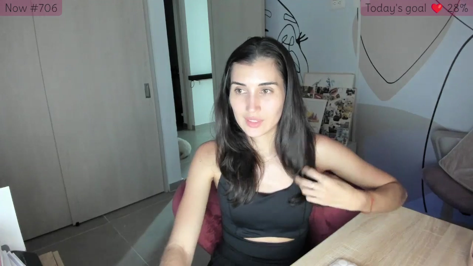 Gallery image thumbnail from Angelnaaughty's myfreecams stream on, 12/01/2025, 24:30 image 16 of 20
