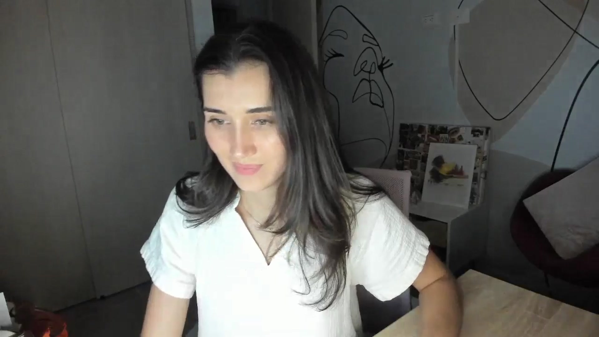 Gallery image thumbnail from Angelnaaughty's myfreecams stream on, 12/12/2025, 23:00 image 18 of 20