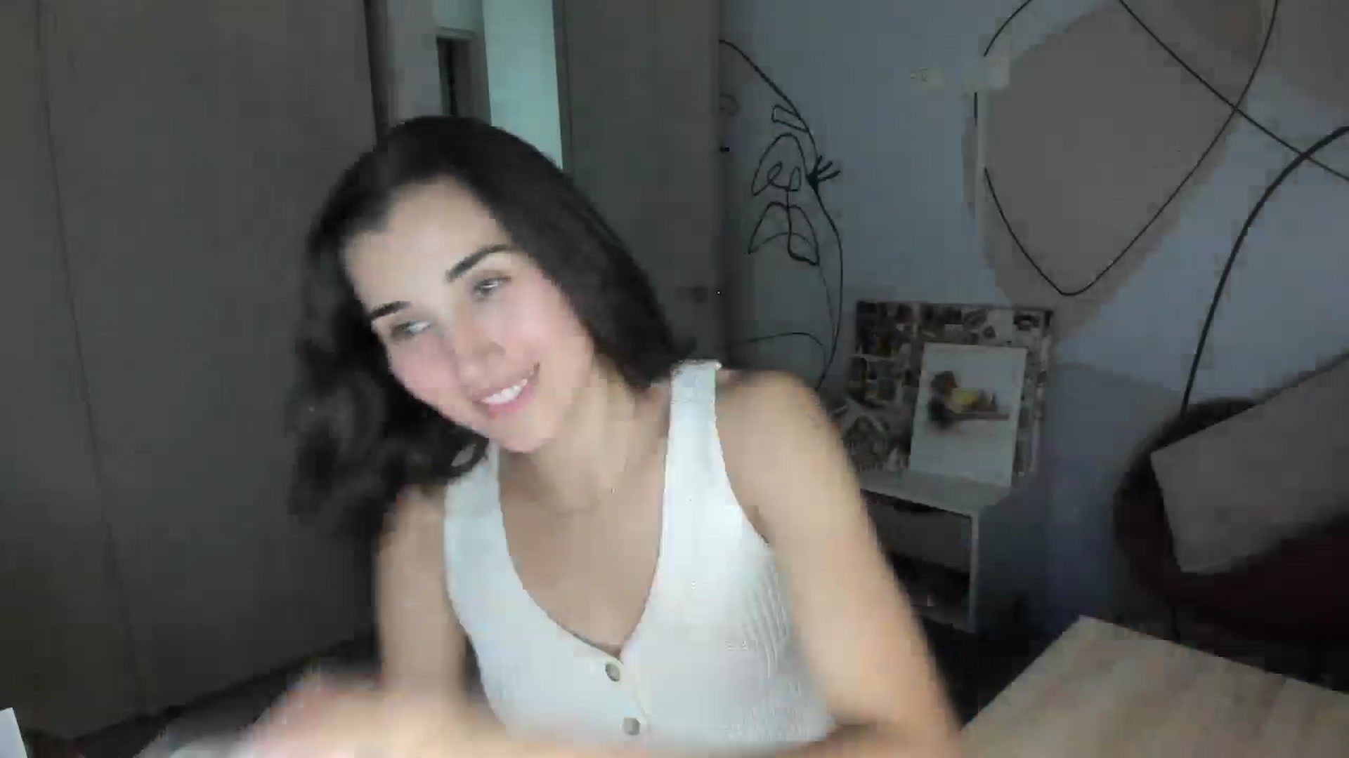 Gallery image thumbnail from Angelnaaughty's myfreecams stream on, 12/14/2025, 24:01 image 15 of 20