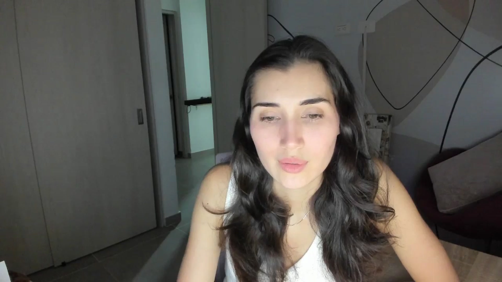 Gallery image thumbnail from Angelnaaughty's myfreecams stream on, 12/14/2025, 24:01 image 8 of 20
