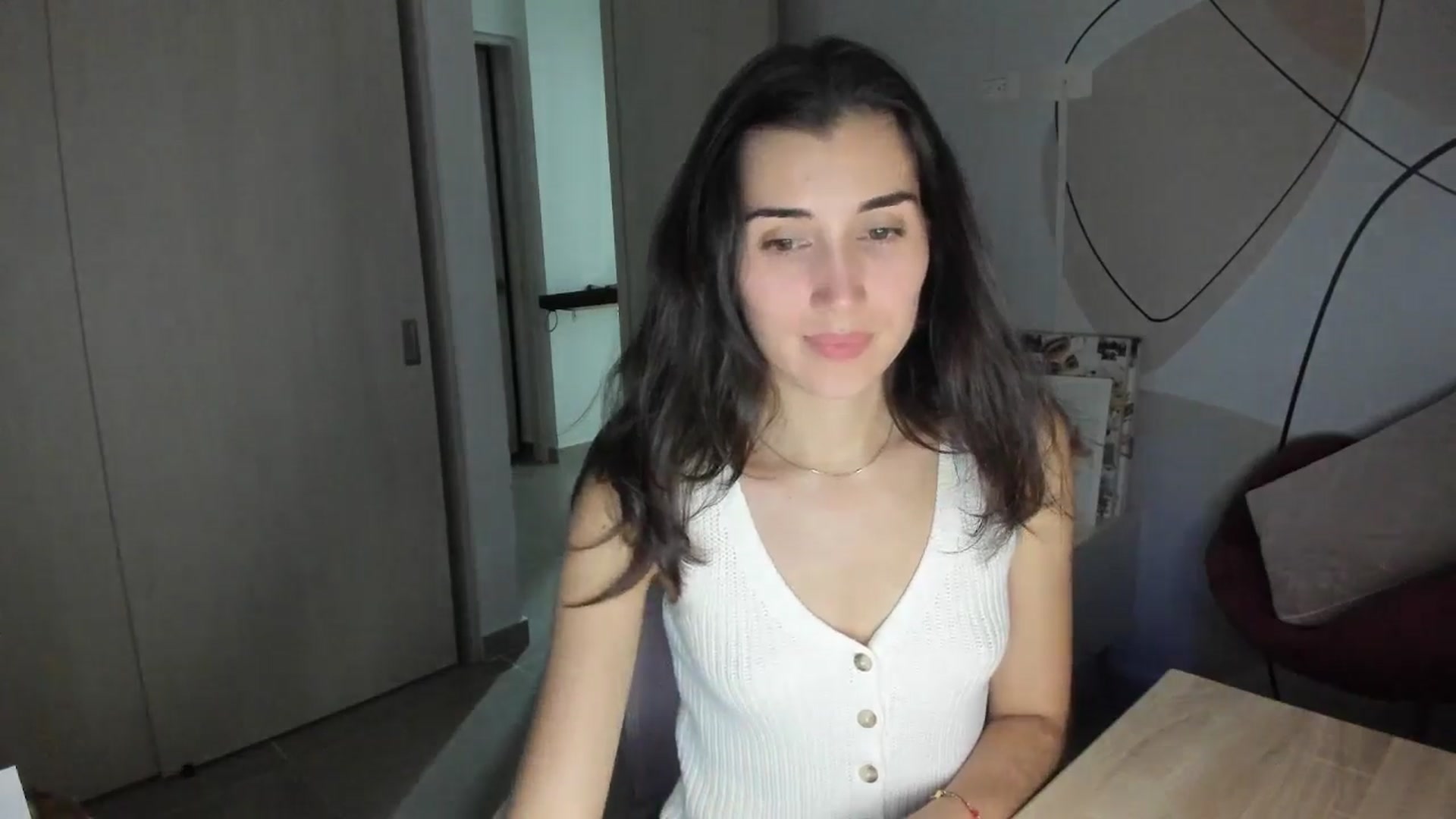 Gallery image thumbnail from Angelnaaughty's myfreecams stream on, 12/14/2025, 24:40 image 5 of 20