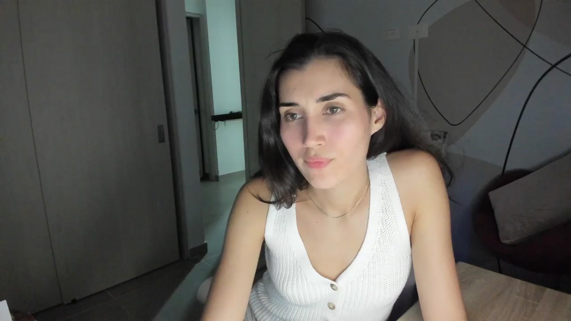 Gallery image thumbnail from Angelnaaughty's myfreecams stream on, 12/14/2025, 24:40 image 7 of 20
