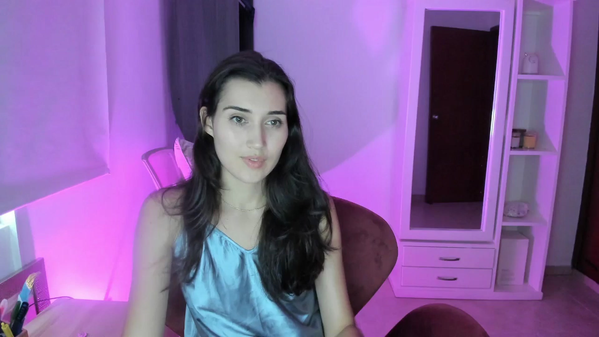 Gallery image thumbnail from Angelnaaughty's myfreecams stream on, 01/29/2026, 23:29 image 8 of 20