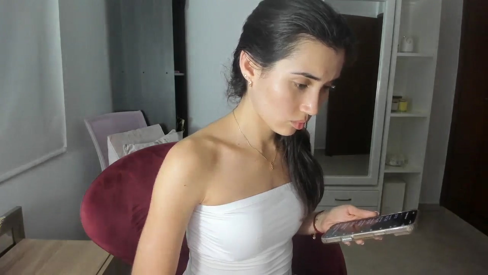Gallery image thumbnail from Angelnaaughty's myfreecams stream on, 02/01/2026, 24:14 image 11 of 20