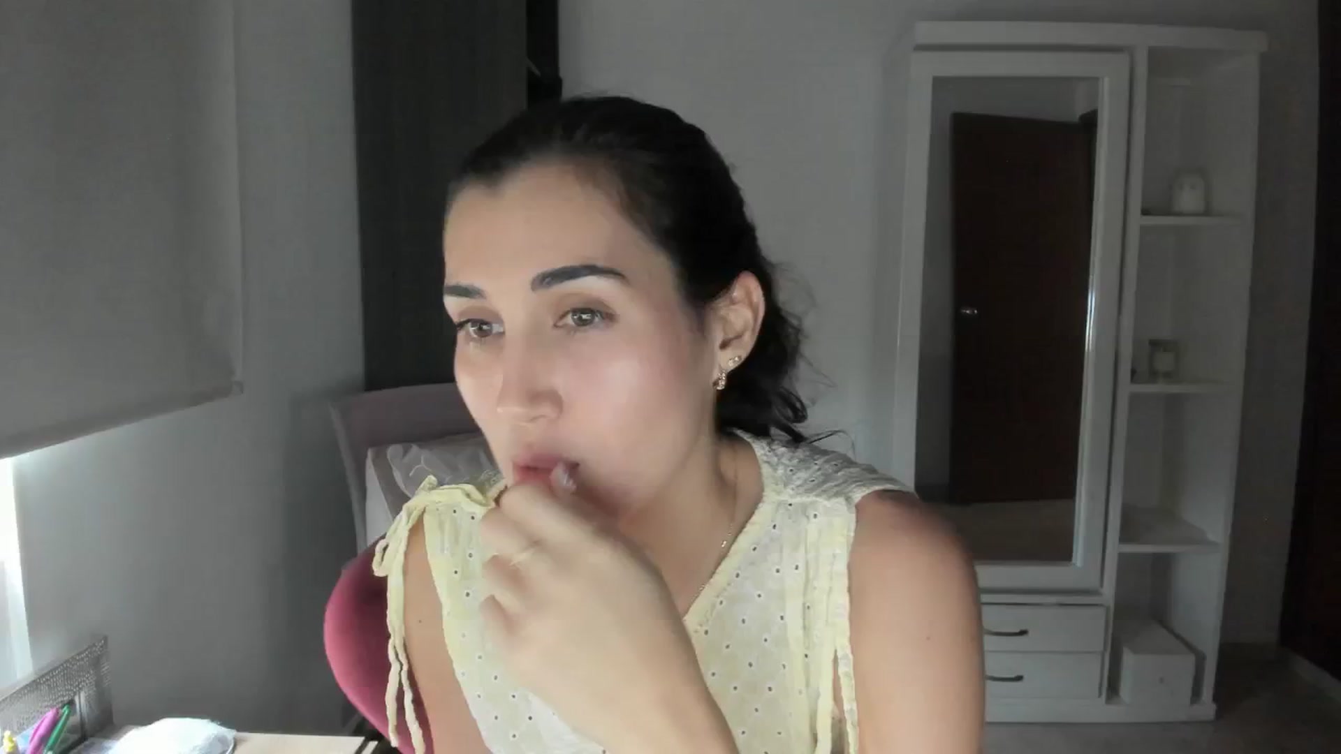 Gallery image thumbnail from Angelnaaughty's myfreecams stream on, 02/23/2026, 21:06 image 6 of 20