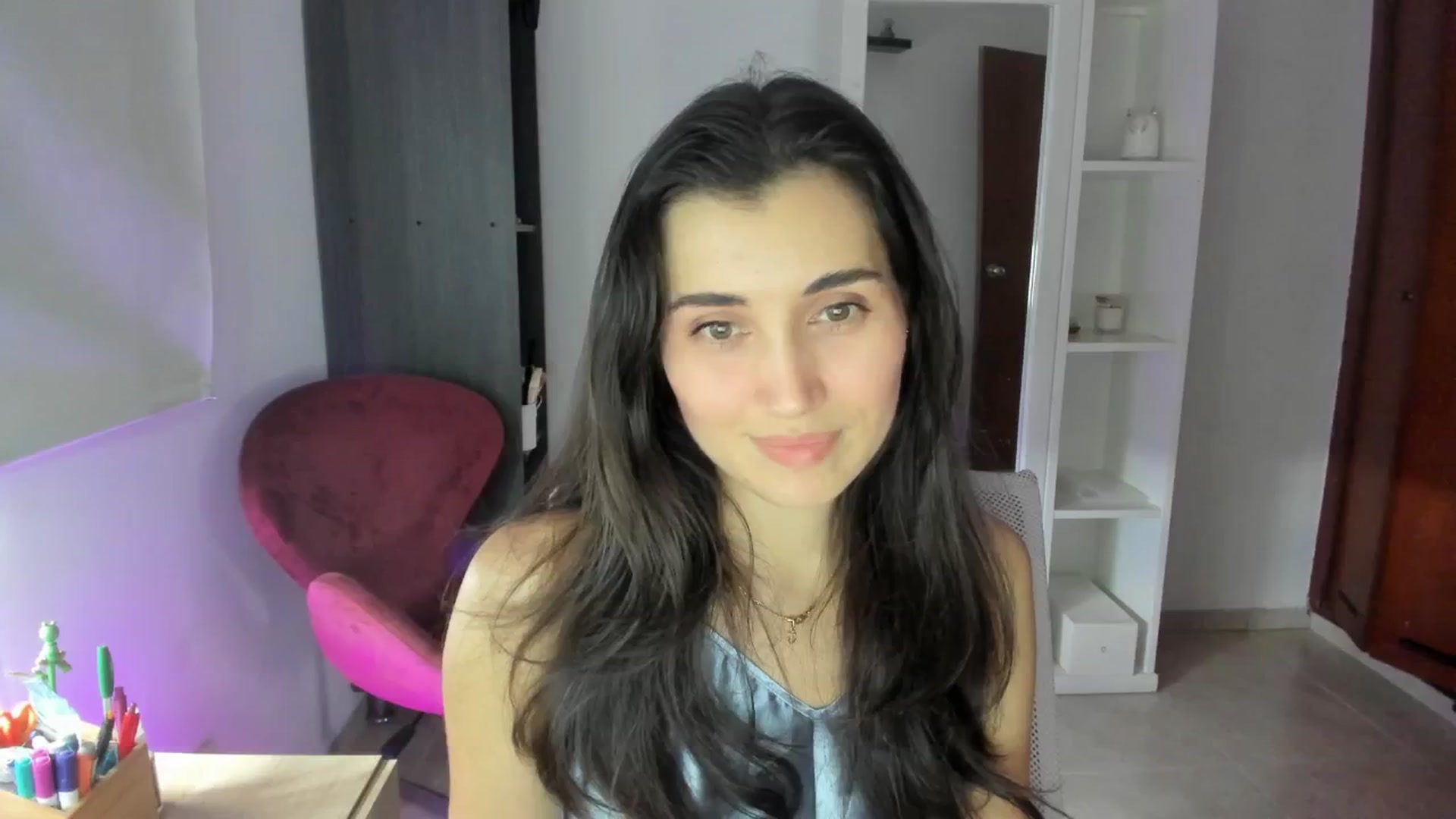 Gallery image thumbnail from Angelnaaughty's myfreecams stream on, 03/10/2026, 20:43 image 4 of 20