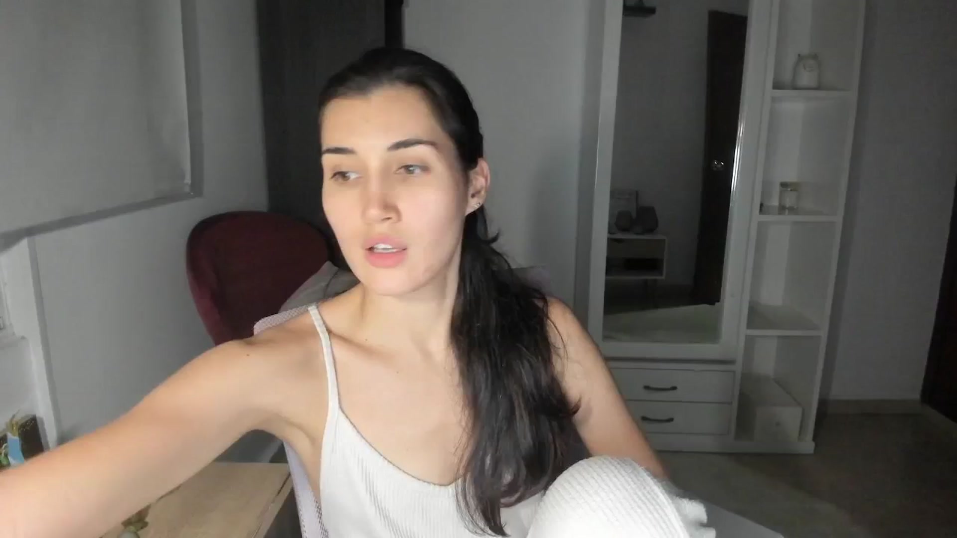 Gallery image thumbnail from Angelnaaughty's myfreecams stream on, 03/16/2026, 01:39 image 12 of 20