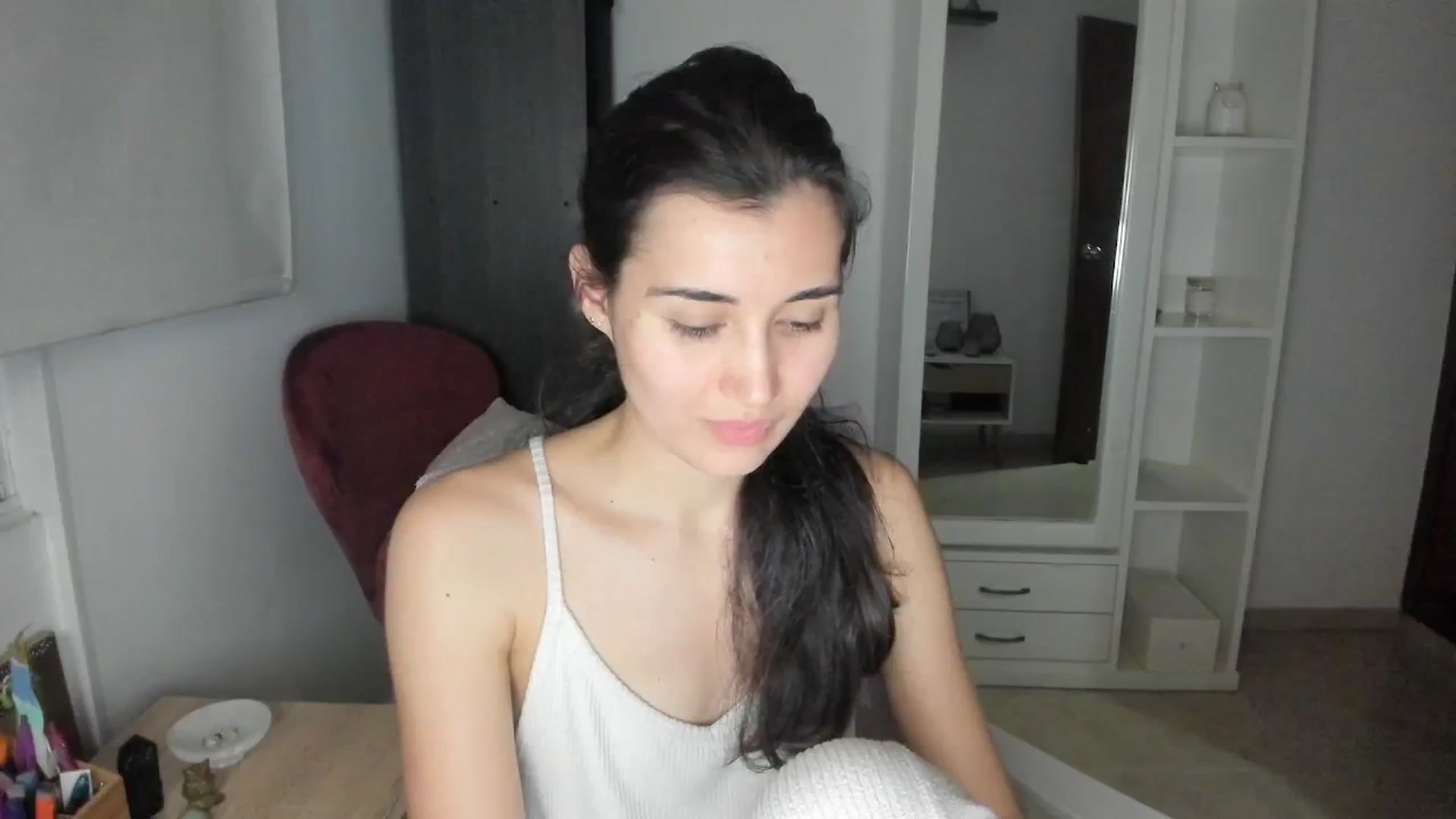 Gallery image thumbnail from Angelnaaughty's myfreecams stream on, 03/16/2026, 01:39 image 16 of 20