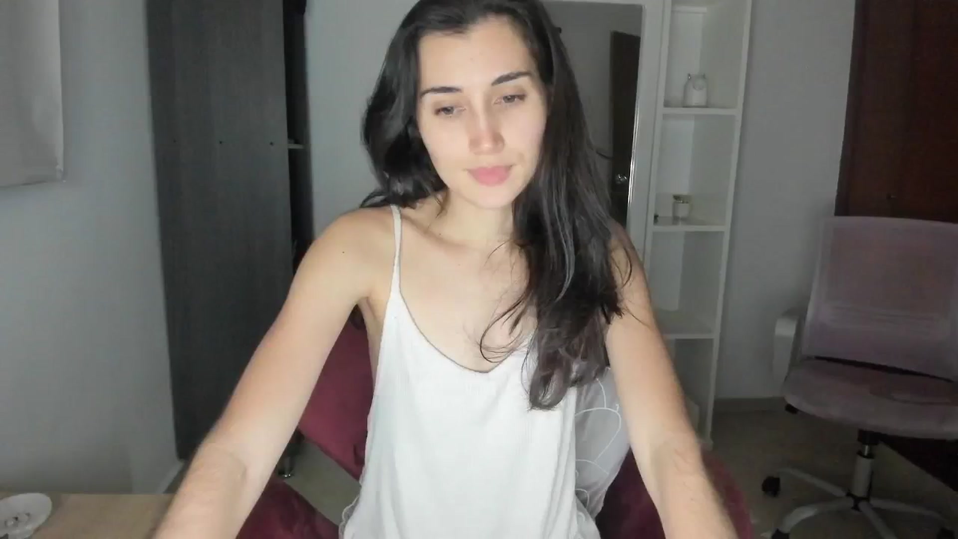 Gallery image thumbnail from Angelnaaughty's myfreecams stream on, 03/16/2026, 02:58 image 13 of 20