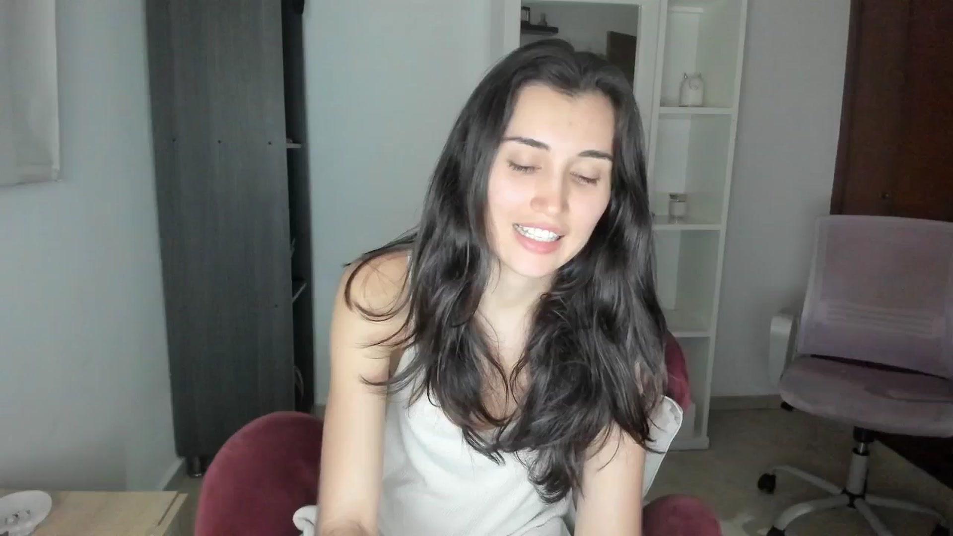 Gallery image thumbnail from Angelnaaughty's myfreecams stream on, 03/16/2026, 02:58 image 20 of 20