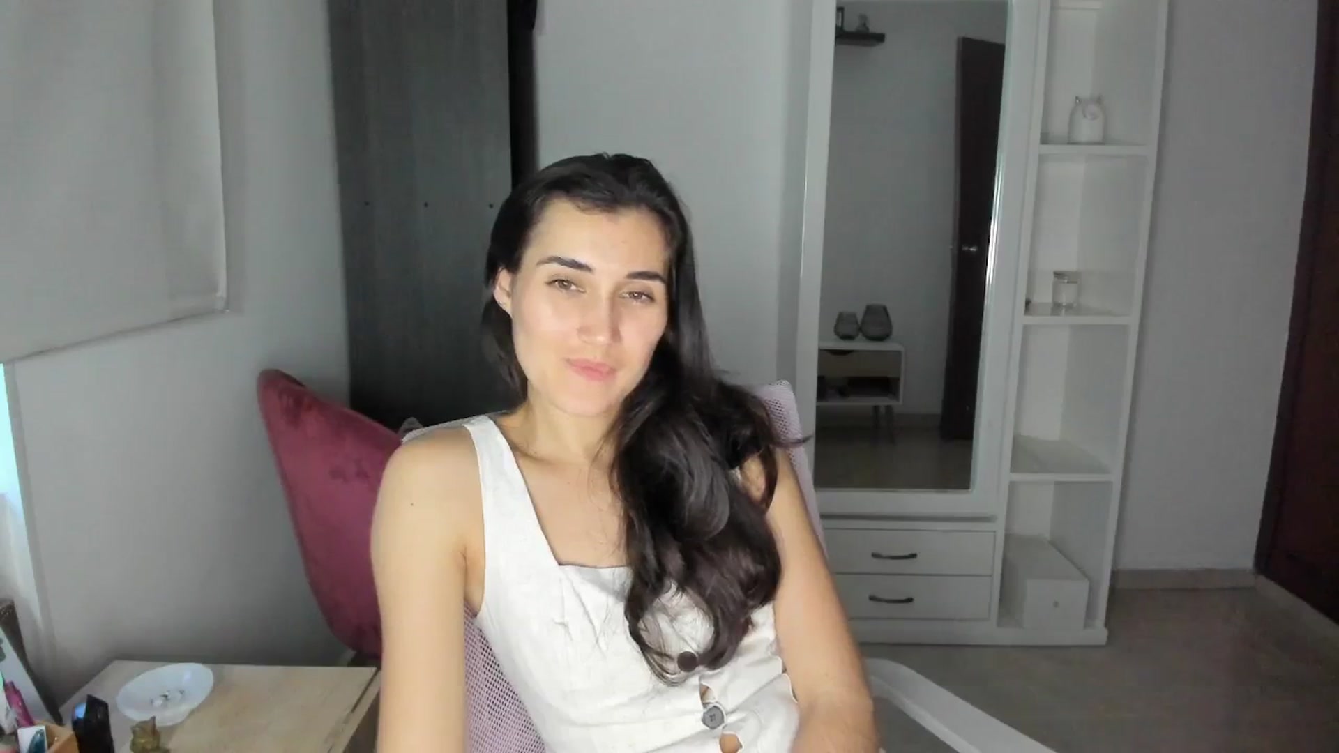 Gallery image thumbnail from Angelnaaughty's myfreecams stream on, 03/18/2026, 24:02 image 8 of 20