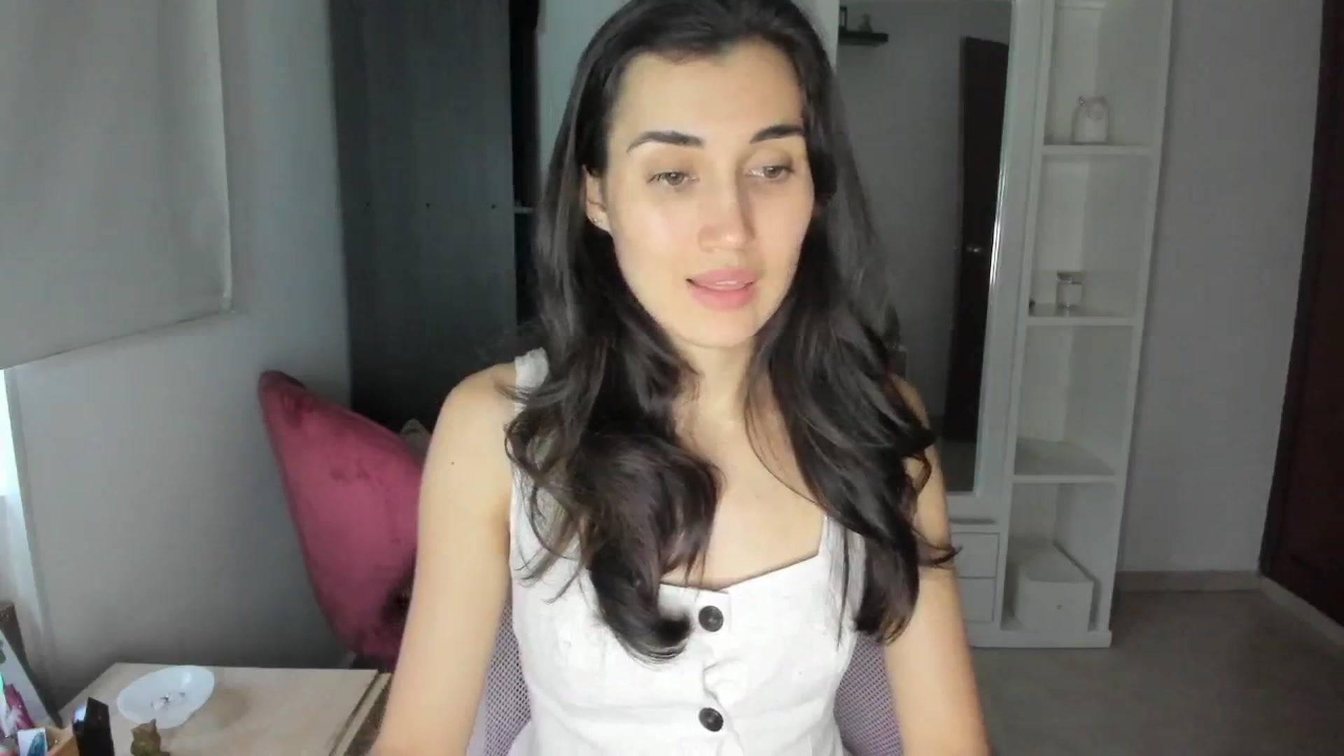 Gallery image thumbnail from Angelnaaughty's myfreecams stream on, 03/18/2026, 24:02 image 4 of 20