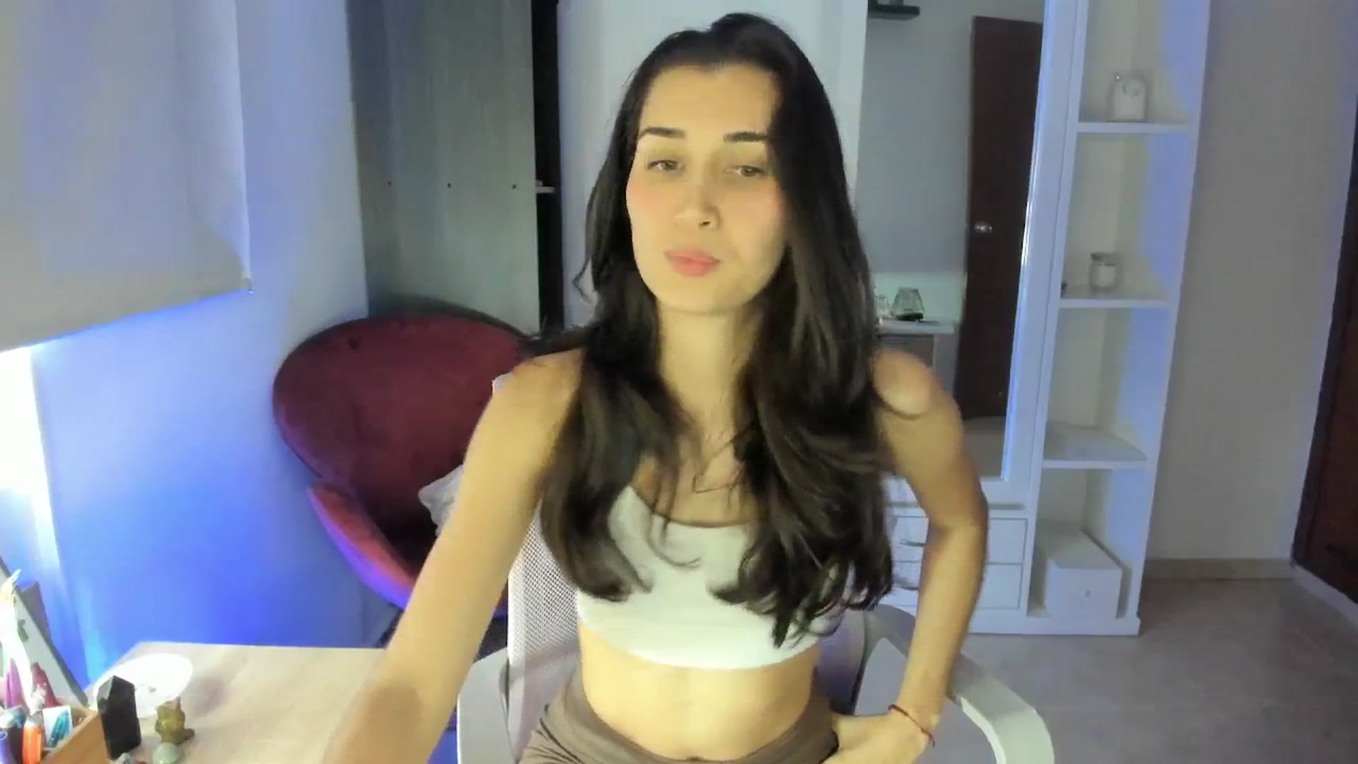 Gallery image thumbnail from Angelnaaughty's myfreecams stream on, 03/18/2026, 22:24 image 6 of 20