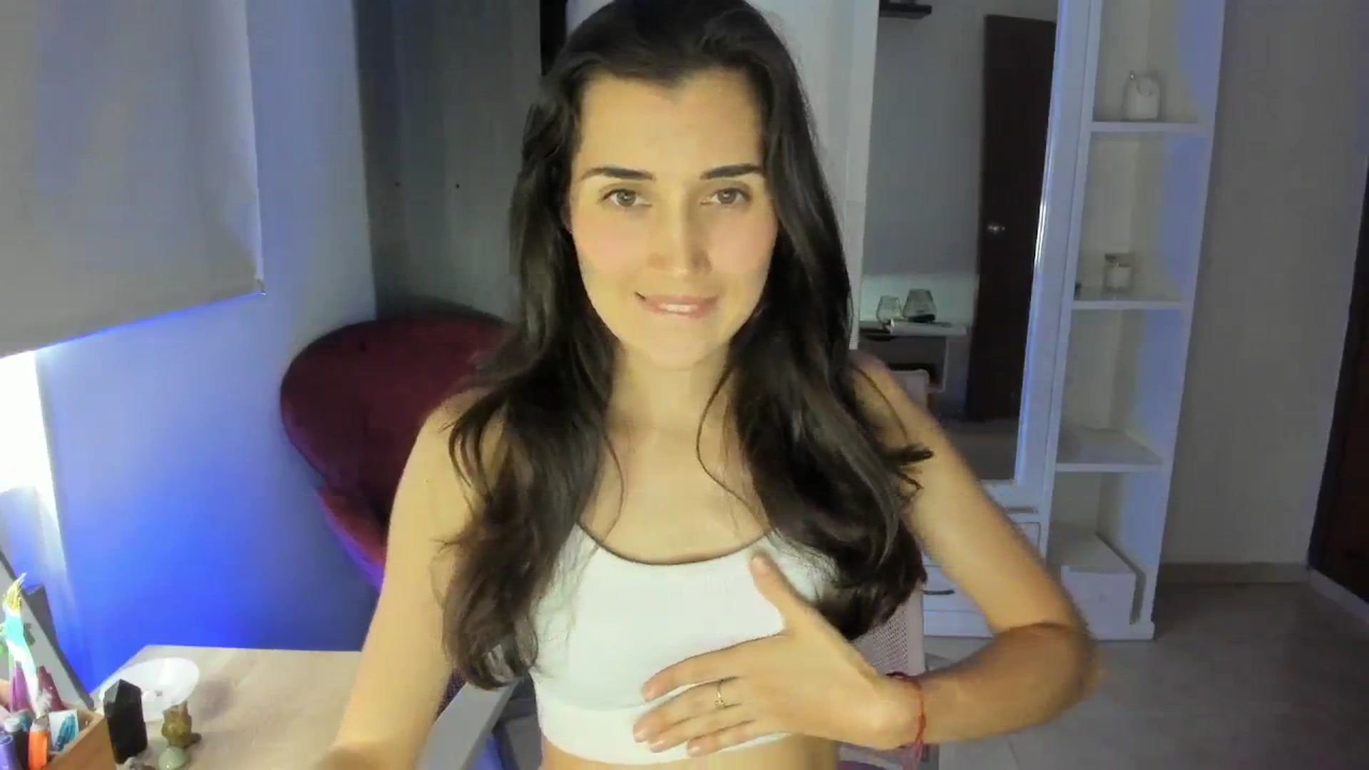 Gallery image thumbnail from Angelnaaughty's myfreecams stream on, 03/18/2026, 22:24 image 16 of 20