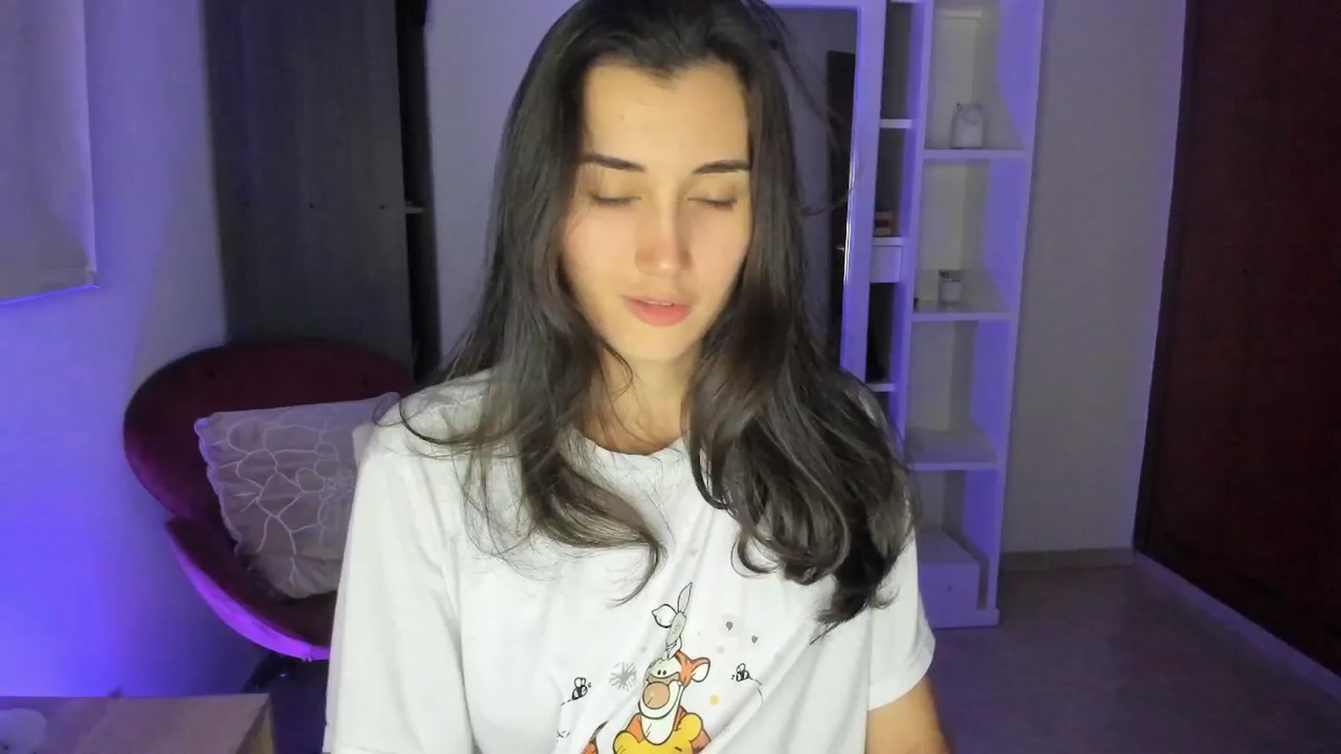 Gallery image thumbnail from Angelnaaughty's myfreecams stream on, 03/21/2026, 04:55 image 18 of 20