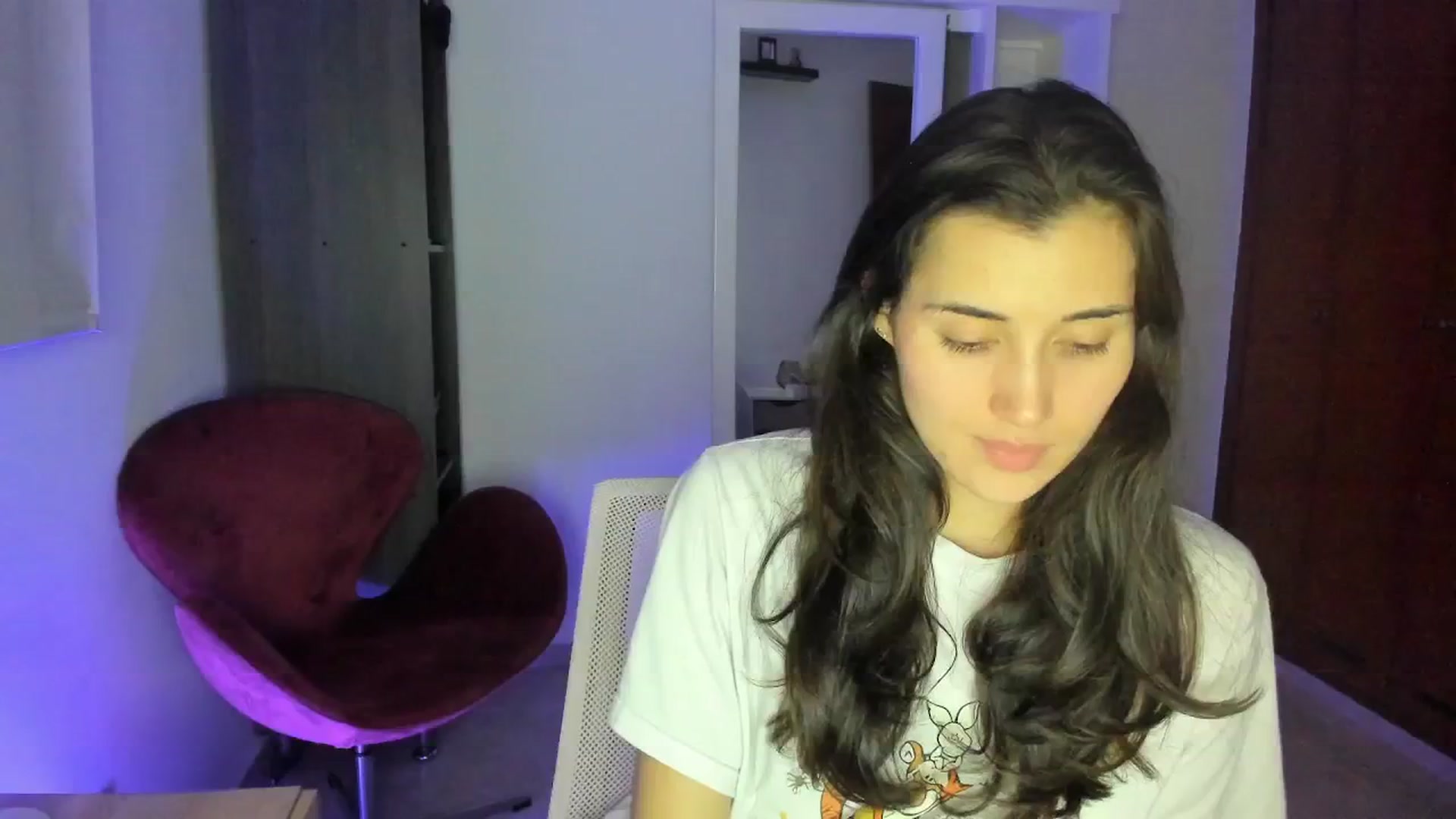 Gallery image thumbnail from Angelnaaughty's myfreecams stream on, 03/21/2026, 05:48 image 3 of 20