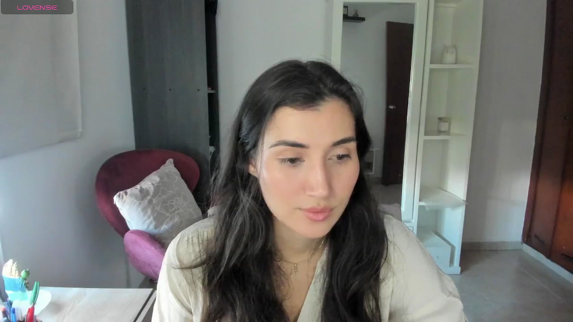 Gallery image thumbnail from Angelnaaughty's myfreecams stream on, 04/14/2026, 22:23 image 18 of 20