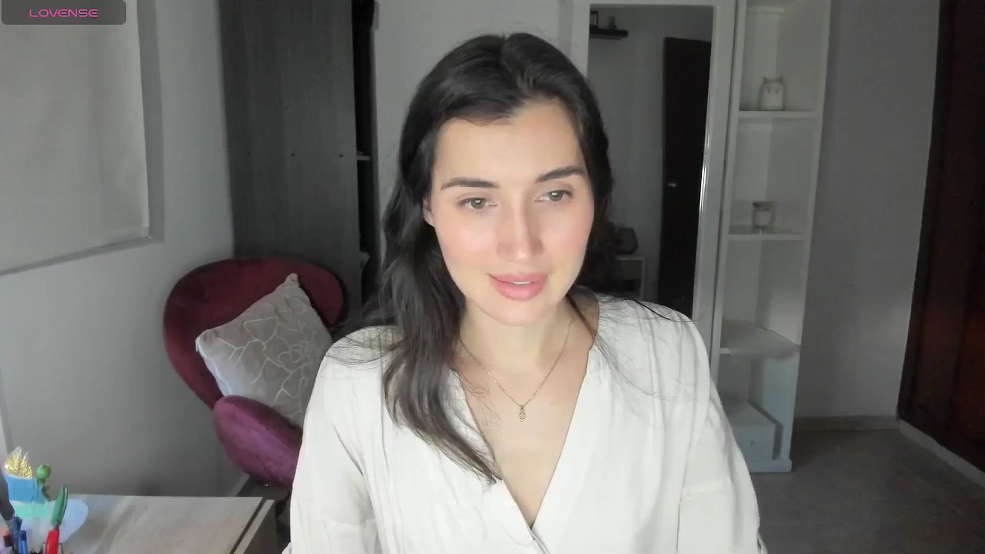 Gallery image thumbnail from Angelnaaughty's myfreecams stream on, 04/14/2026, 23:05 image 1 of 20