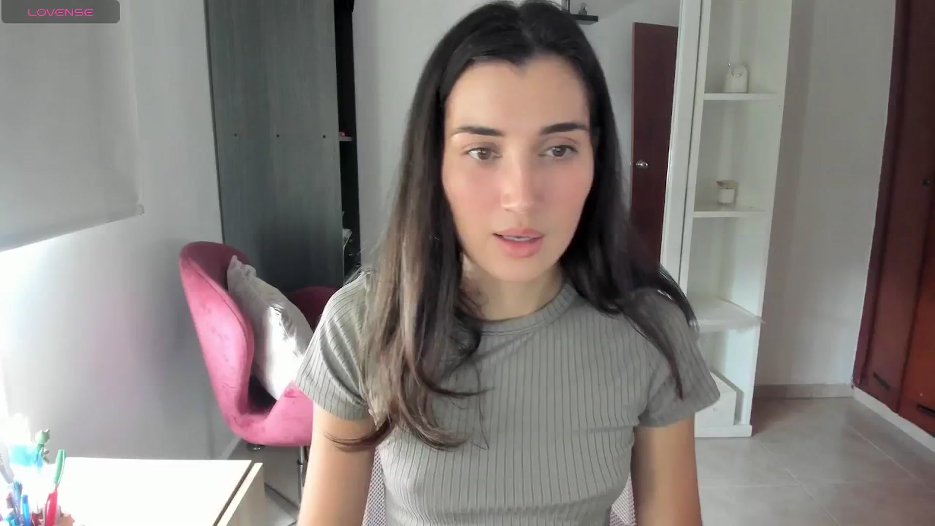 Gallery image thumbnail from Angelnaaughty's myfreecams stream on, 04/15/2026, 16:31 image 1 of 20