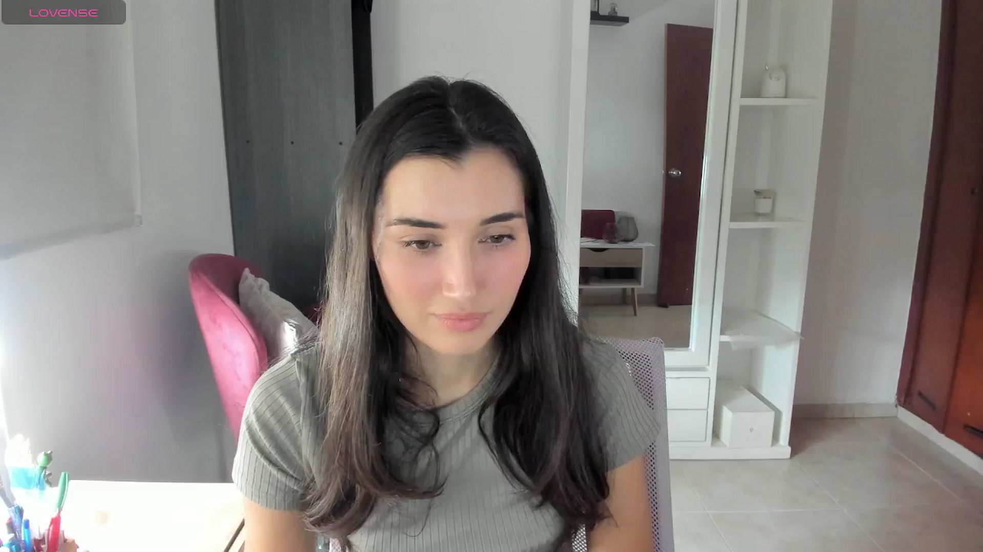 Gallery image thumbnail from Angelnaaughty's myfreecams stream on, 04/15/2026, 16:31 image 16 of 20