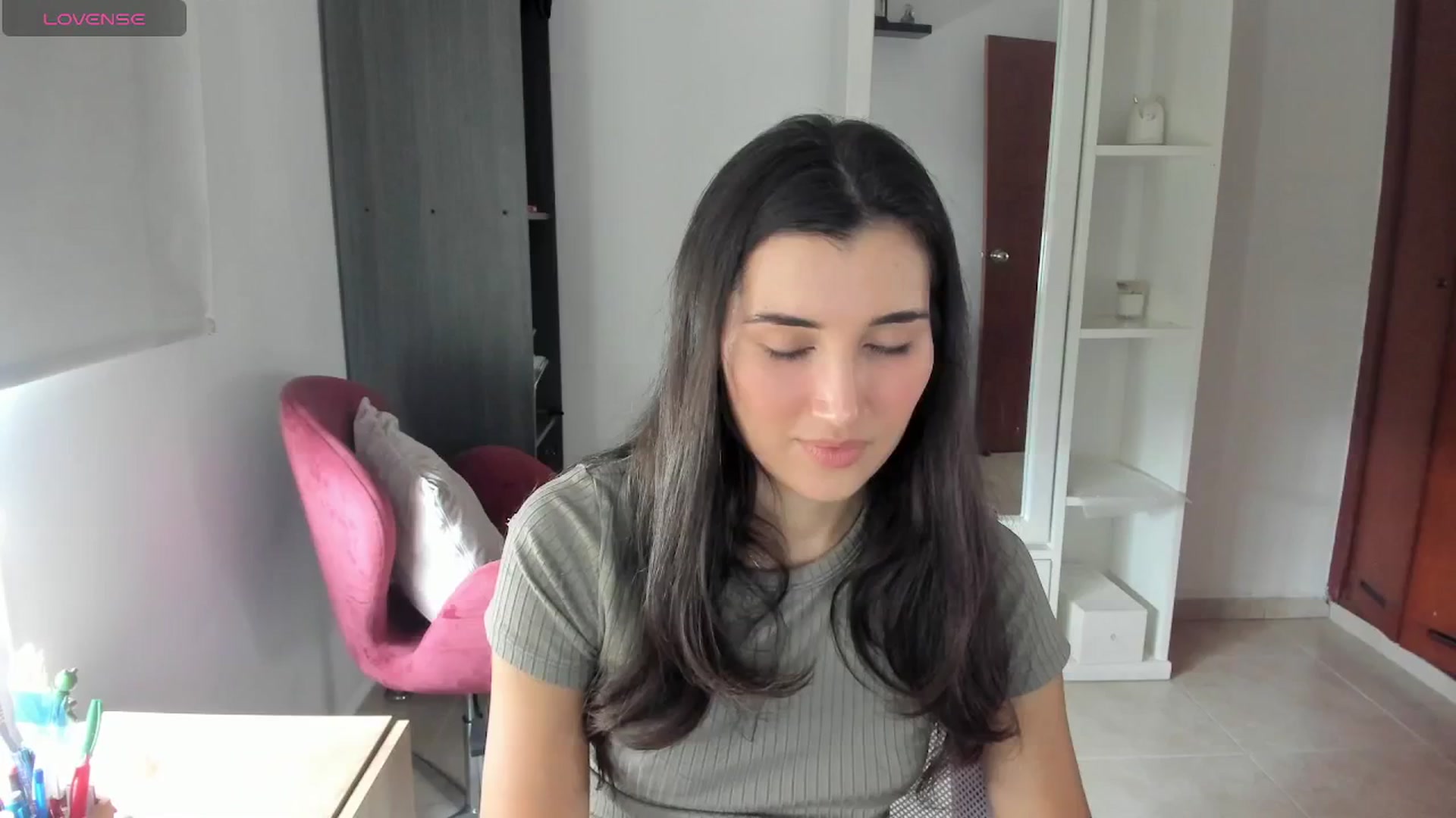 Gallery image thumbnail from Angelnaaughty's myfreecams stream on, 04/15/2026, 16:31 image 19 of 20