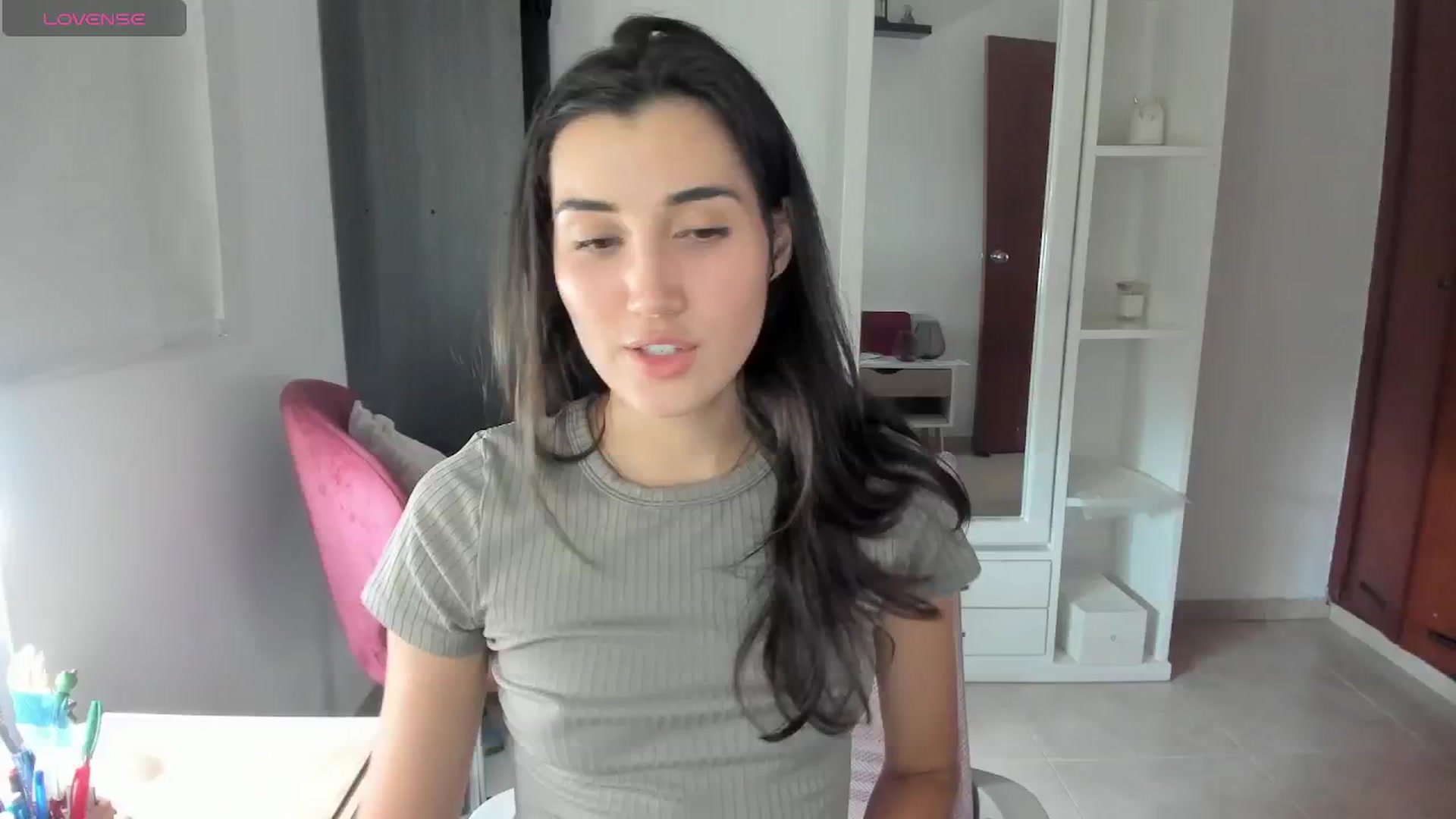 Gallery image thumbnail from Angelnaaughty's myfreecams stream on, 04/15/2026, 17:25 image 12 of 20