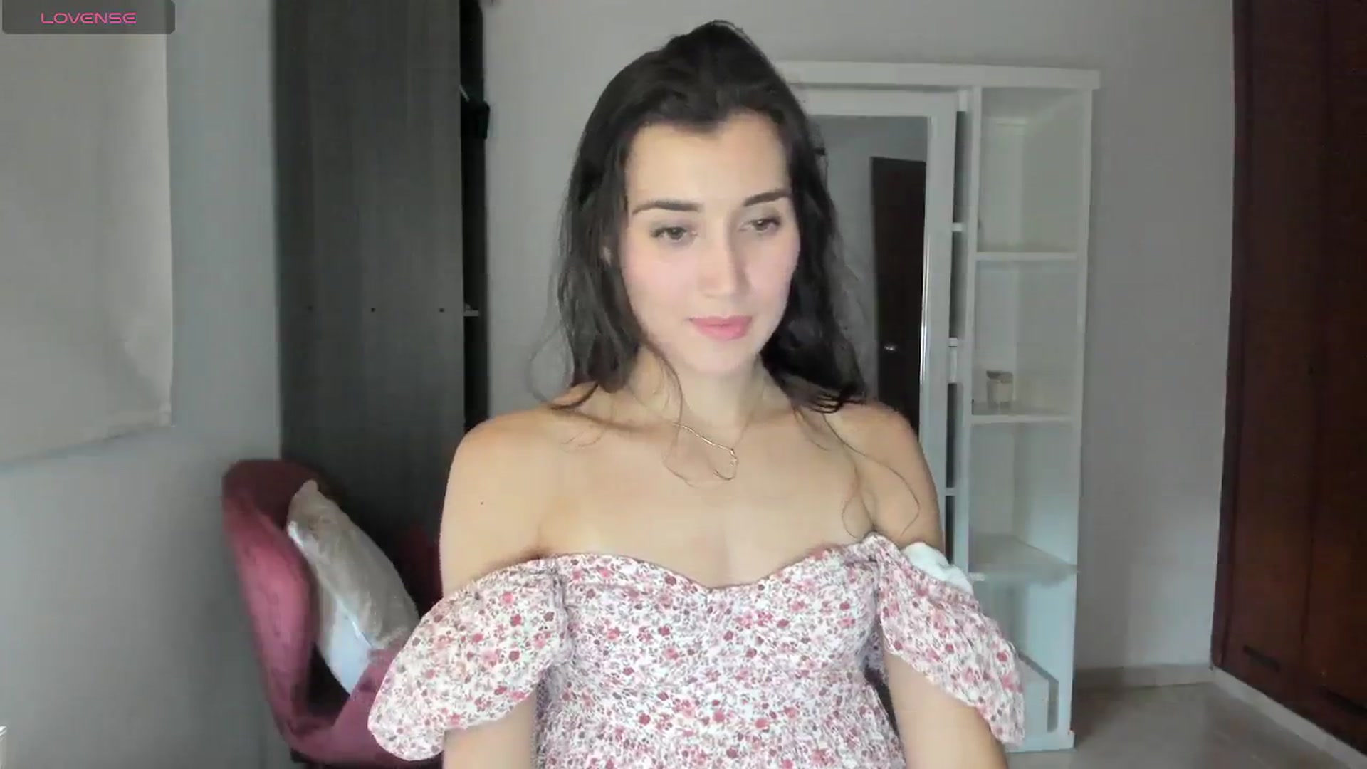 Gallery image thumbnail from Angelnaaughty's myfreecams stream on, 04/22/2026, 21:23 image 16 of 20