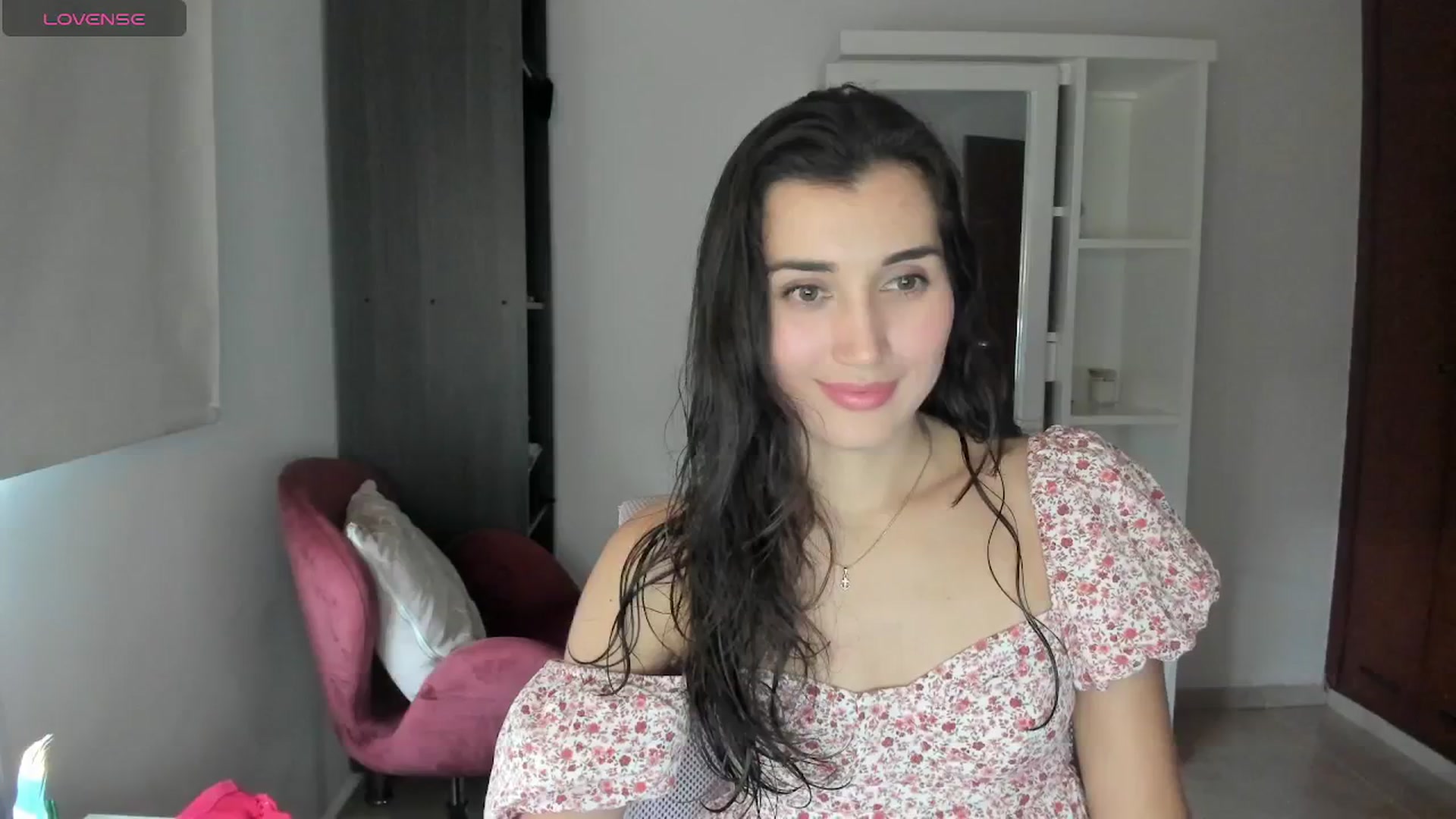 Gallery image thumbnail from Angelnaaughty's myfreecams stream on, 04/22/2026, 21:23 image 1 of 20