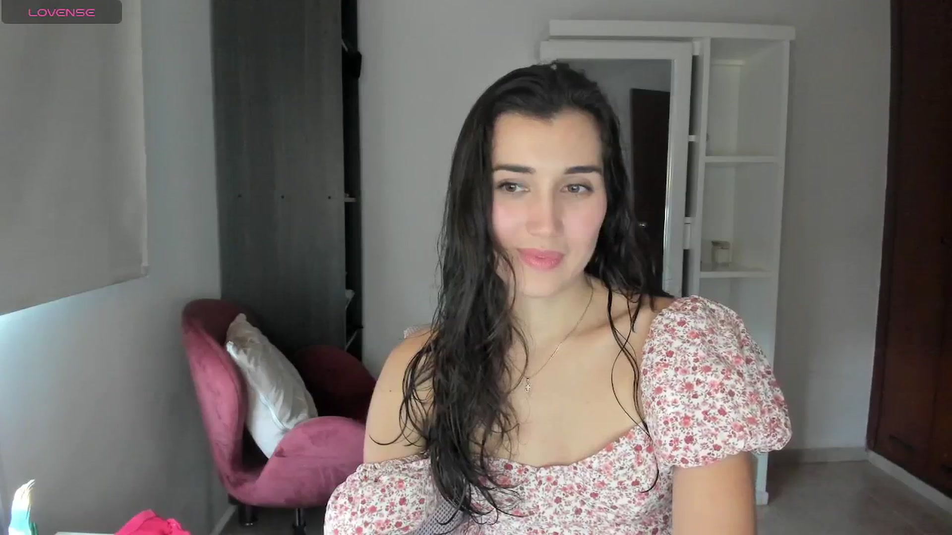 Gallery image thumbnail from Angelnaaughty's myfreecams stream on, 04/22/2026, 21:23 image 2 of 20