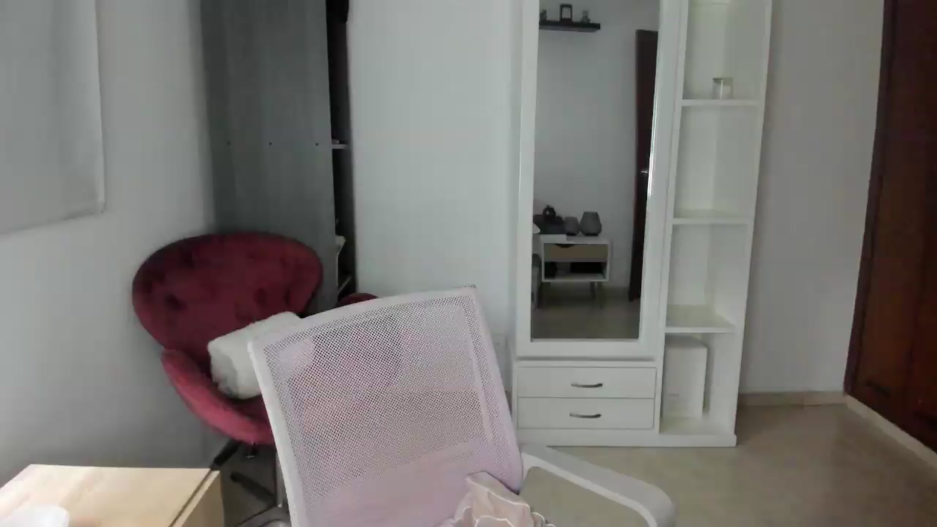 Gallery image thumbnail from Angelnaaughty's myfreecams stream on, 05/23/2026, 21:07 image 17 of 20