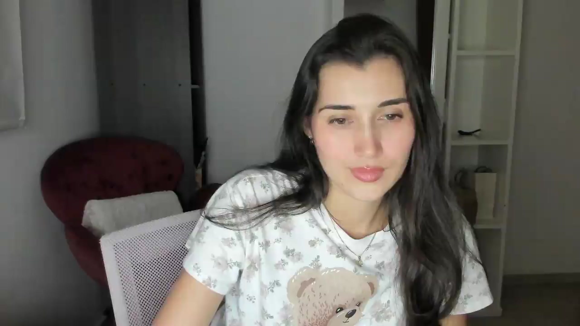Gallery image thumbnail from Angelnaaughty's myfreecams stream on, 06/30/2026, 24:01 image 18 of 20